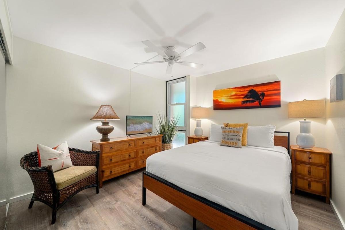 Maui Vista 1106 · MV 1106 Updated 1BD Condo Steps from Beach Poo