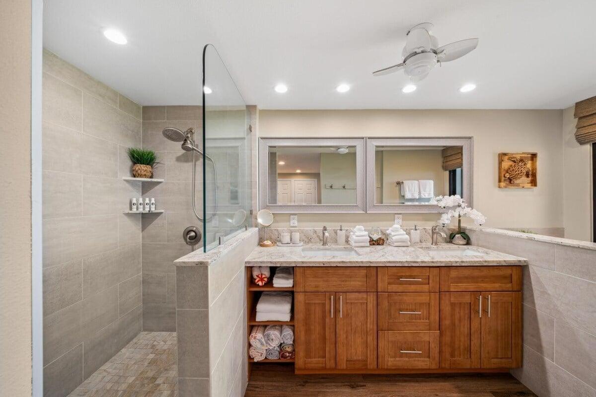 Kahana Village 36 · KHV 36 Oceanfront 3BD Kahana Condo, Beach &