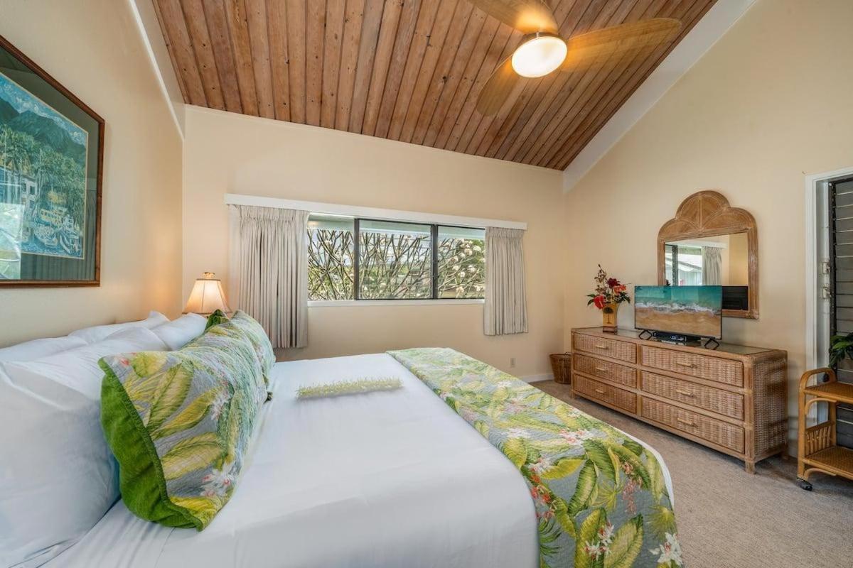 Kahana Village 2 · KHV 2 Direct Oceanfront 2BD Condo Steps to Be