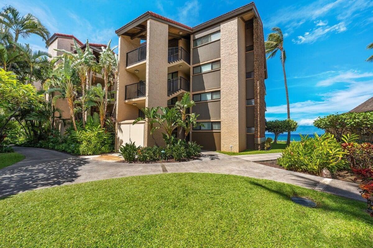 Papakea B110 · PK B110 Enjoy Ocean Views 1BD w Pool and Hot Tub