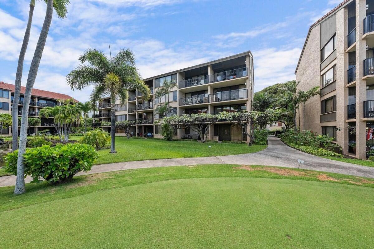 Papakea B110 · PK B110 Enjoy Ocean Views 1BD w Pool and Hot Tub