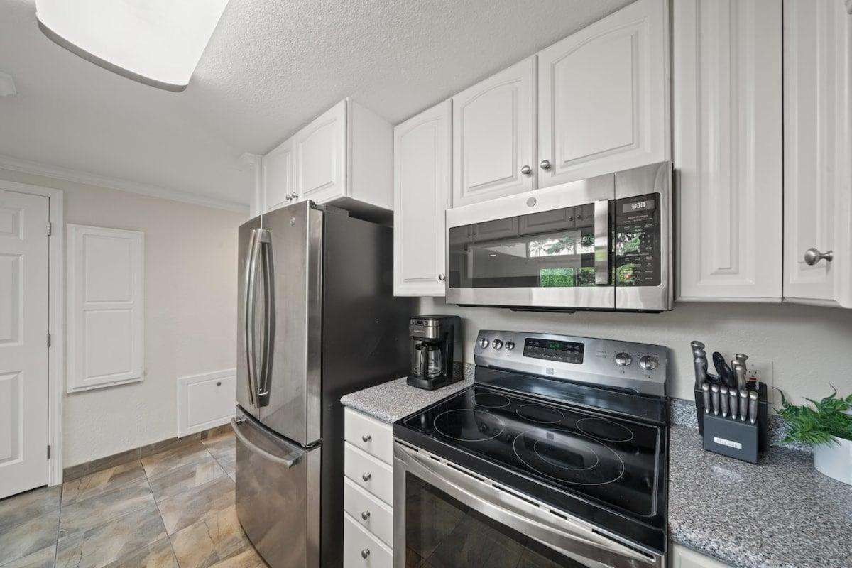 Kihei Garden Estates G207 · KGE G207 Newly Updated 2BD Condo AC