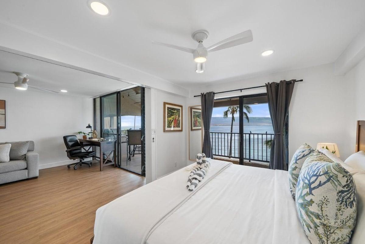 Lauloa 403 · LOA 403 Fully Remodeled Direct Oceanfront 2BD