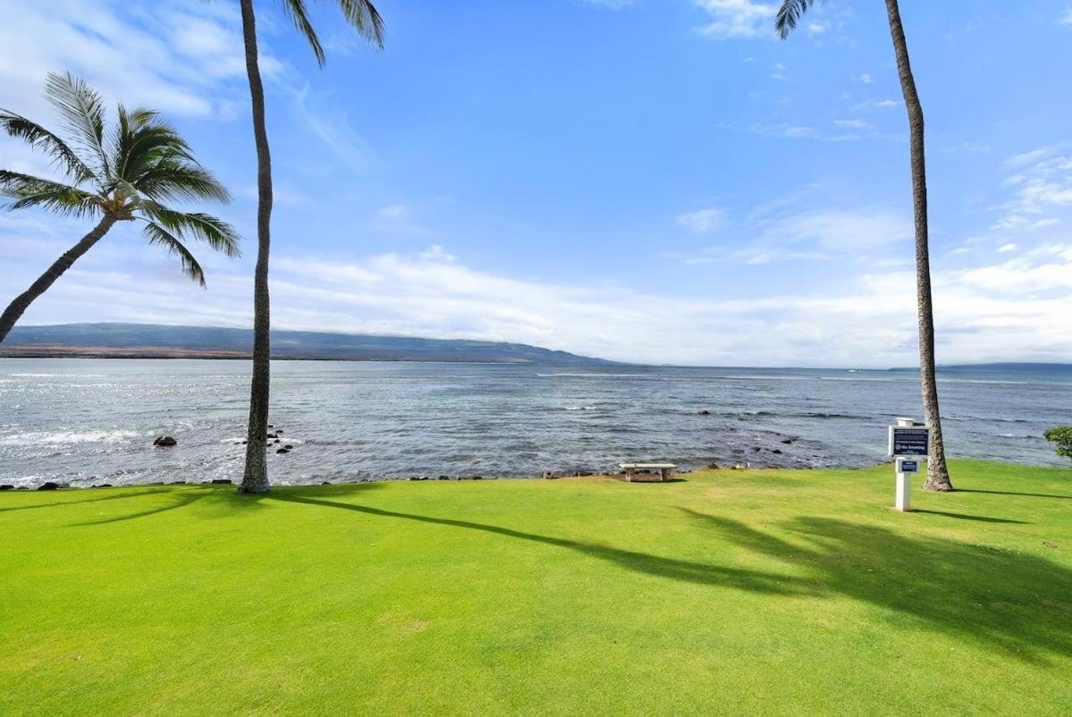 Lauloa 403 · LOA 403 Fully Remodeled Direct Oceanfront 2BD