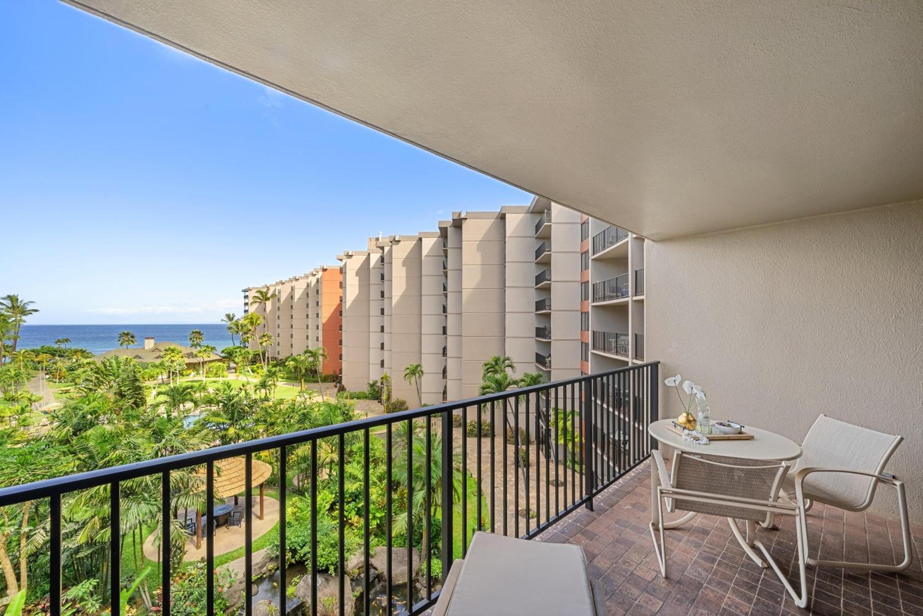 Kaanapali Shores 529 · KS 529 Oceanview 2BD Condo Steps to the P