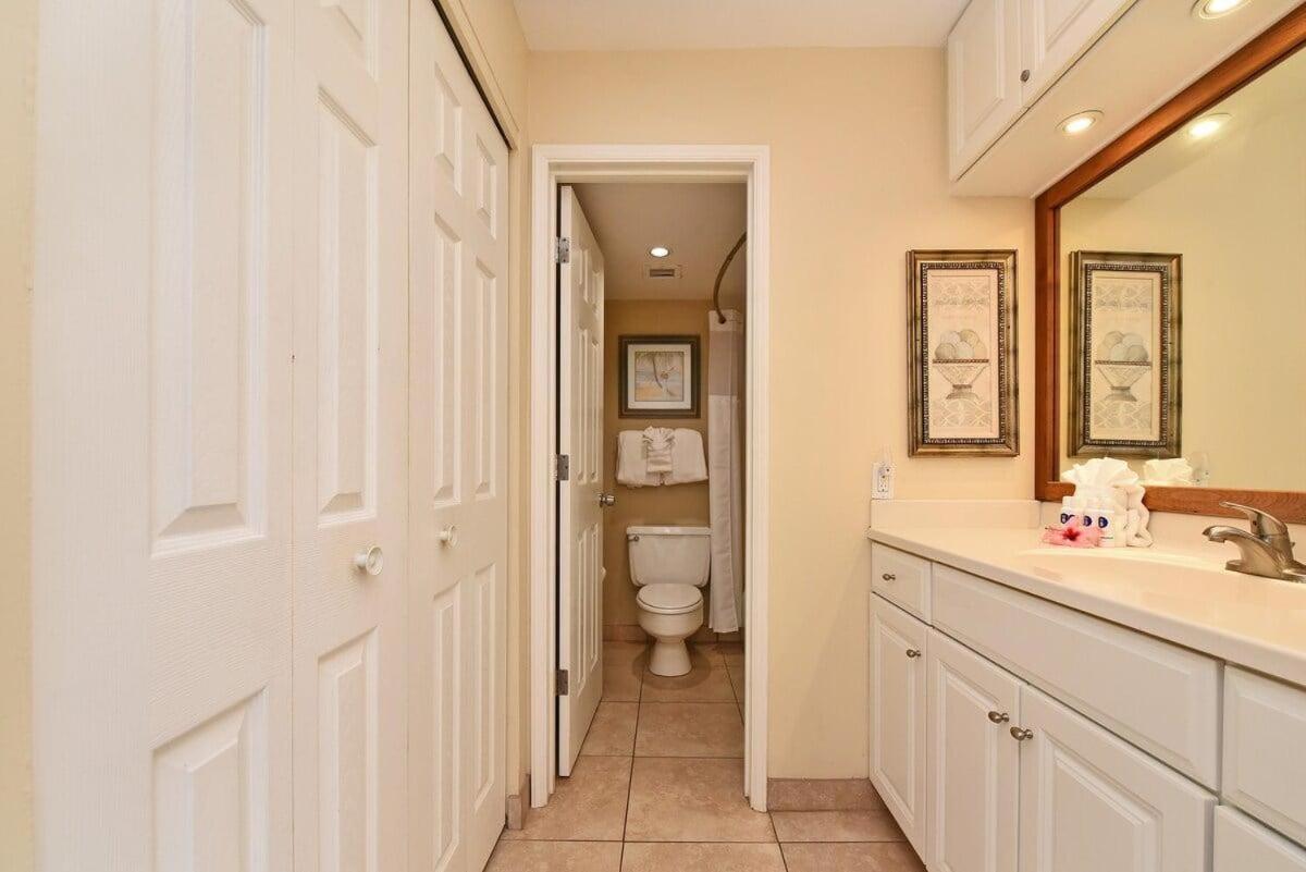 Valley Isle 407 · VI 407 BeachFront Studio w Pool