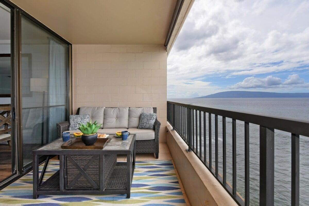 Maui Kai 605 · MK 605 Remodeled OceanFront Condo