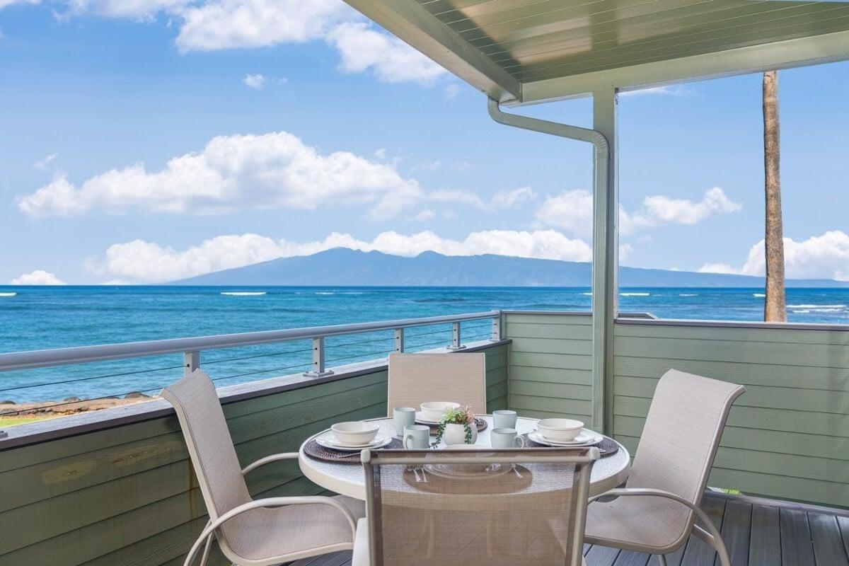 Kahana Outrigger 3A2 · KHO 3A2 Updated OceanFront 3BD wPool AC O