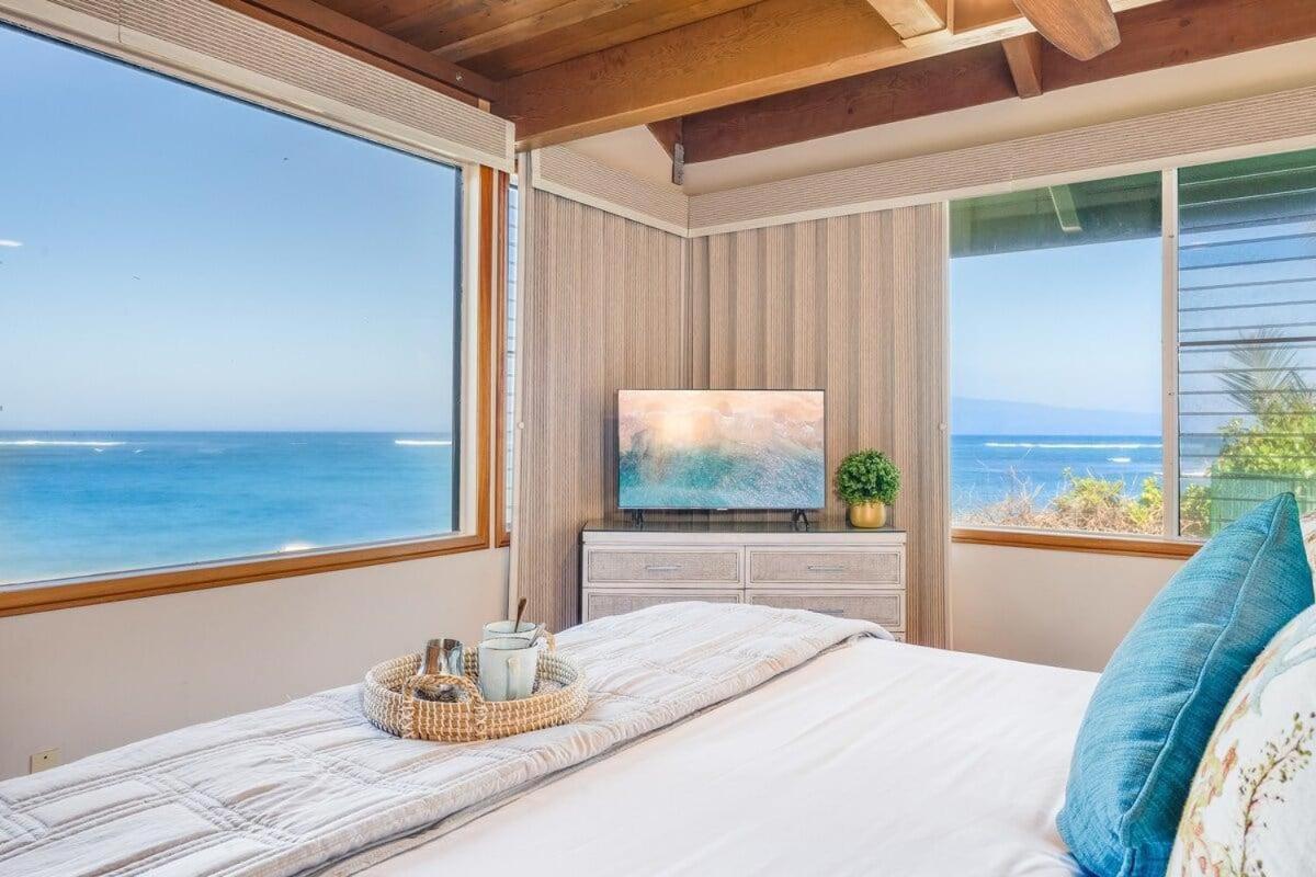 Kahana Outrigger 3A2 · KHO 3A2 Updated OceanFront 3BD wPool AC O