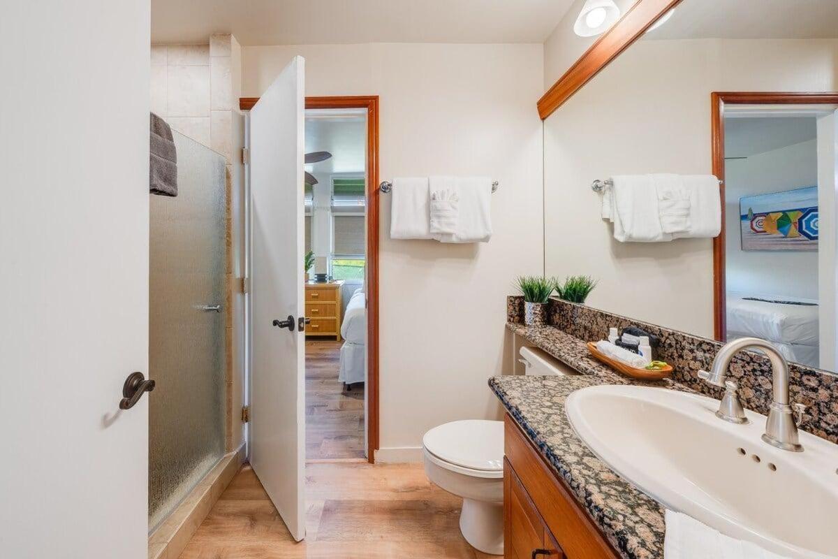 Kahana Outrigger 3A2 · KHO 3A2 Updated OceanFront 3BD wPool AC O