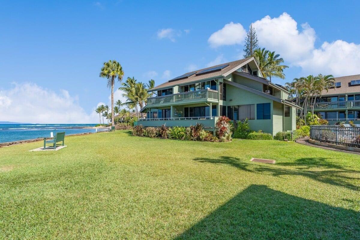 Kahana Outrigger 3A2 · KHO 3A2 Updated OceanFront 3BD wPool AC O