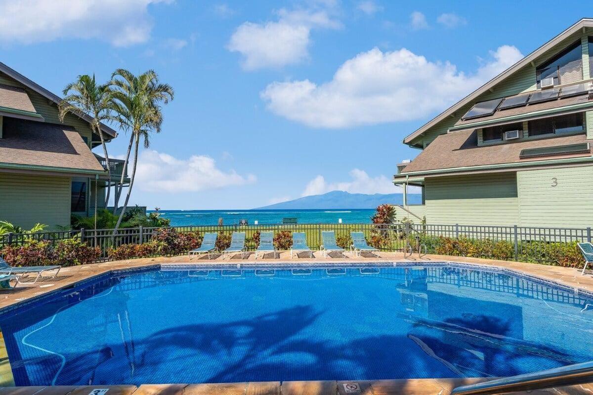 Kahana Outrigger 3A2 · KHO 3A2 Updated OceanFront 3BD wPool AC O