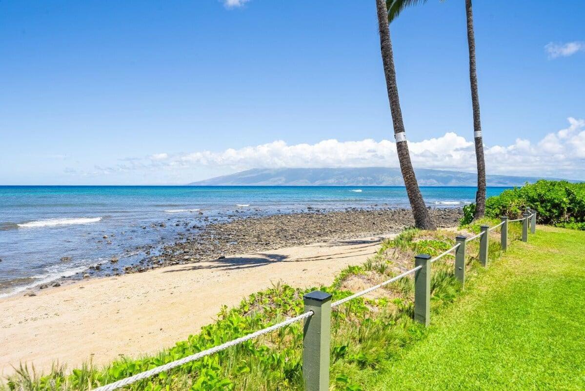 Kahana Village 34 · KHV 34 Direct Ocean Front Views 2BD Kahana C
