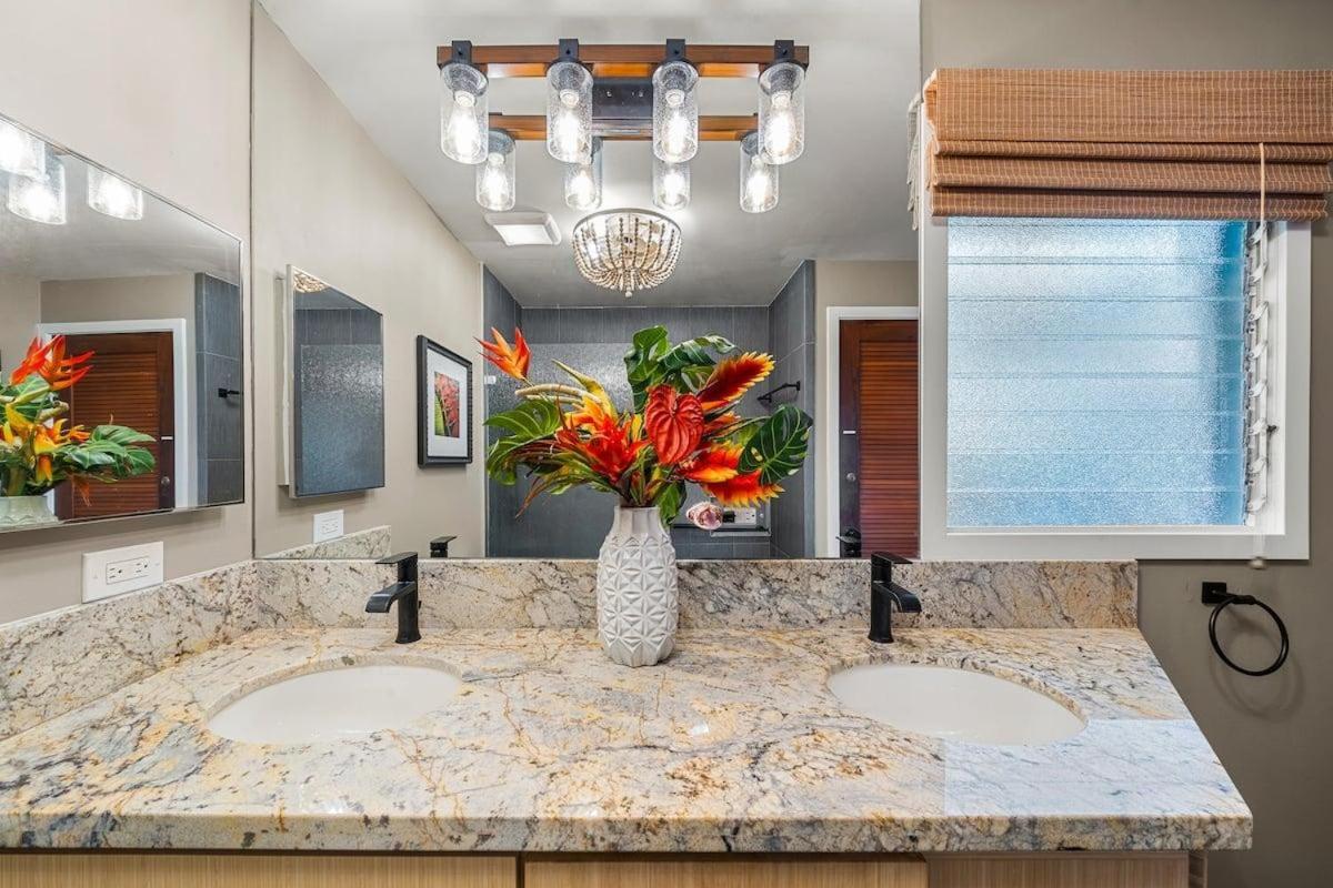 International Colony Club 28 · ICC 28 Remodeled 2BD Cottage in K