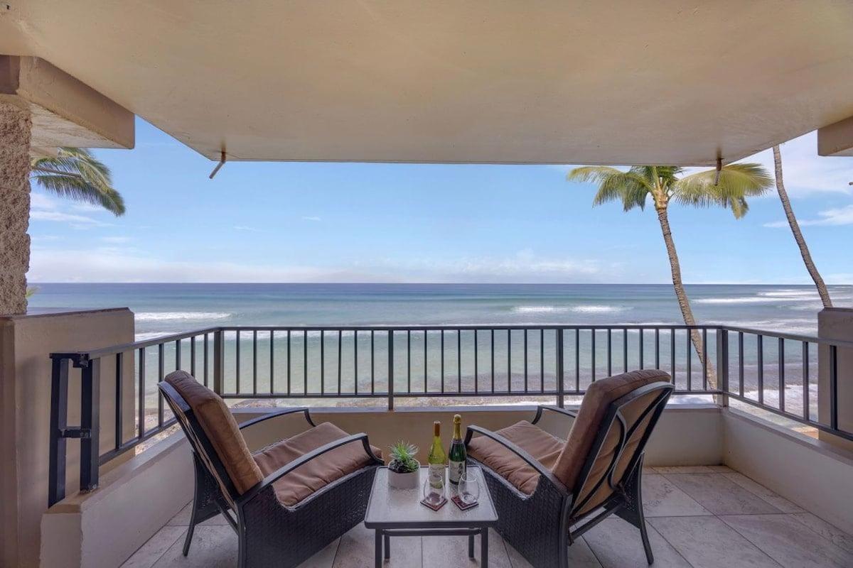 Paki Maui 301 · Direct Oceanfront Views Remodeled 2BD Condo
