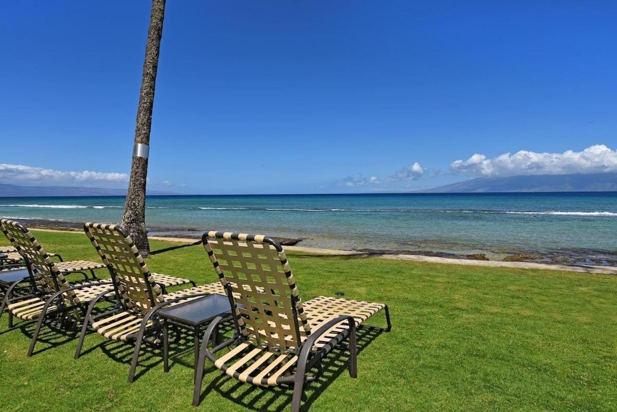 Paki Maui 301 · Direct Oceanfront Views Remodeled 2BD Condo