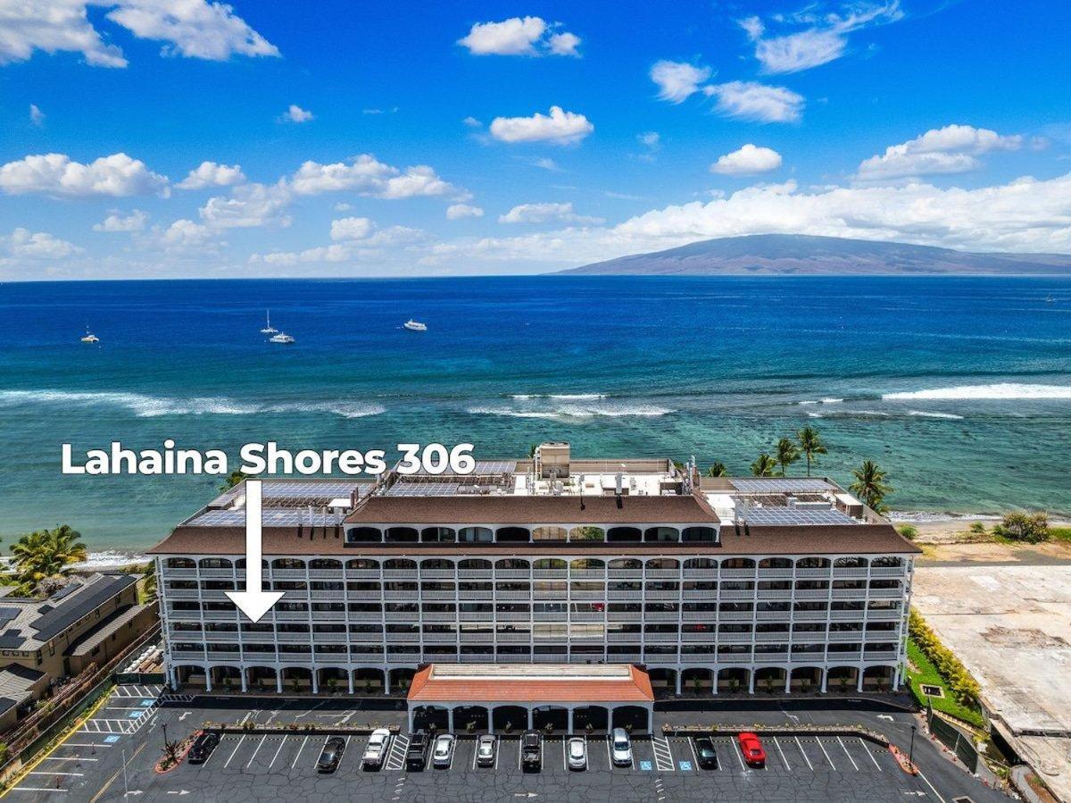 Lahaina Shores 306 · LS 306 Dream Maui Studio by the Beach Pool