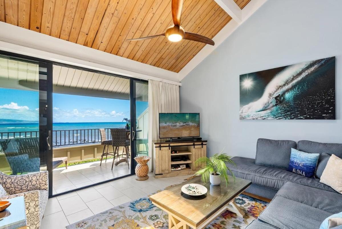 Kahana Village 32 · KHV 32 Direct Oceanfront Views Remodeled 2BD