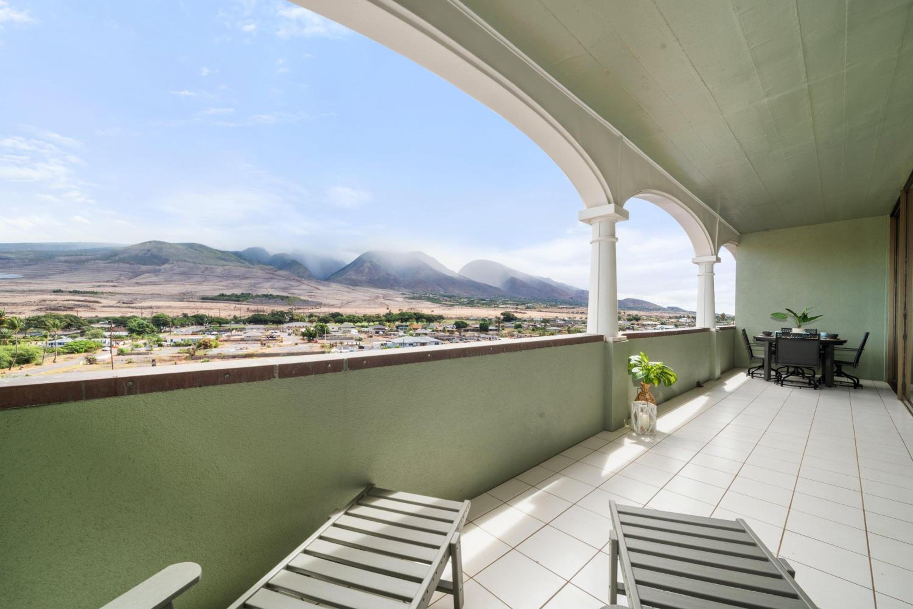 Lahaina Shores PH4 · LS PH4 Breathtaking Panoramic Mountain View
