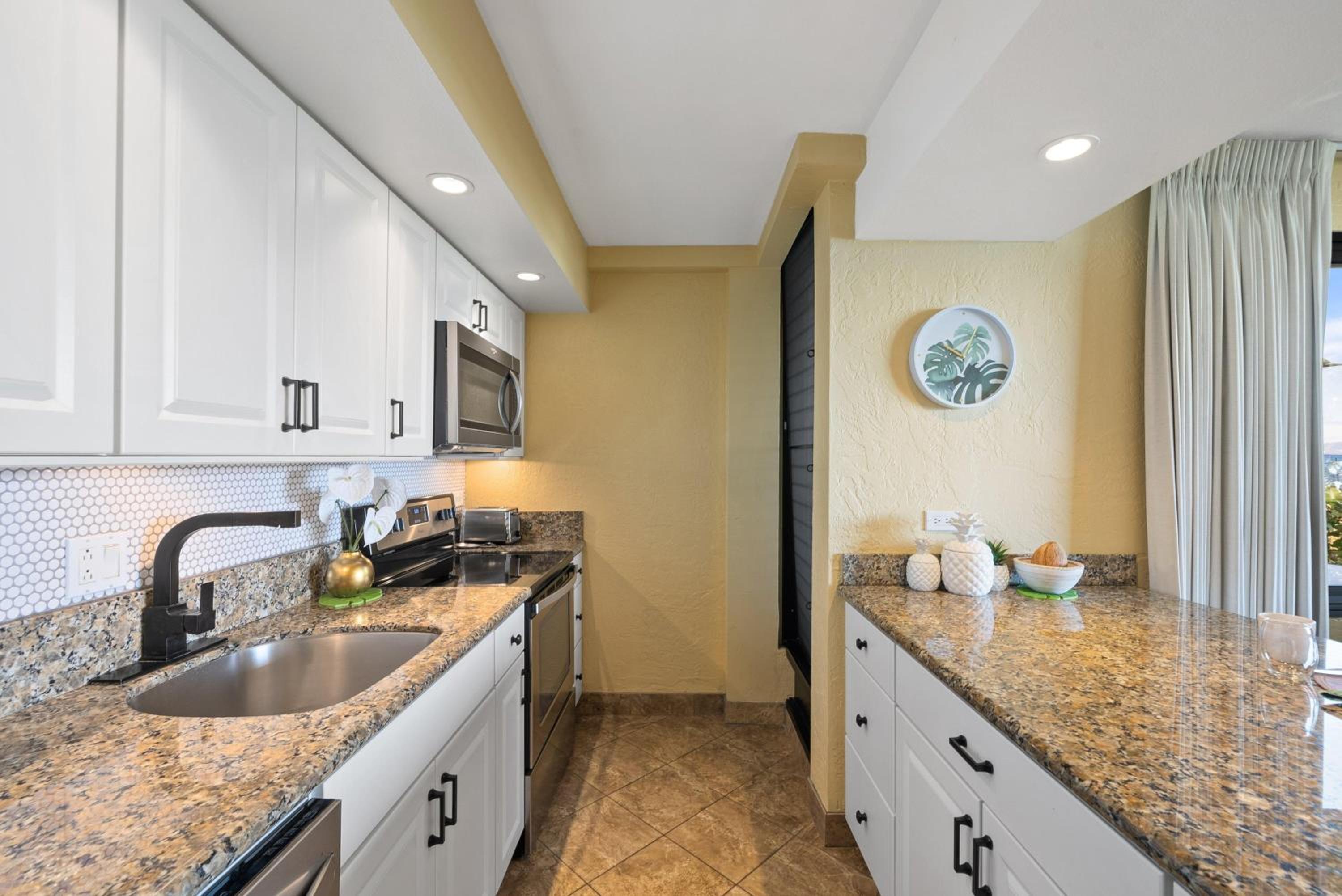 Papakea L101 · PK L101 Maui Ground-Floor Condo with Ocean Views