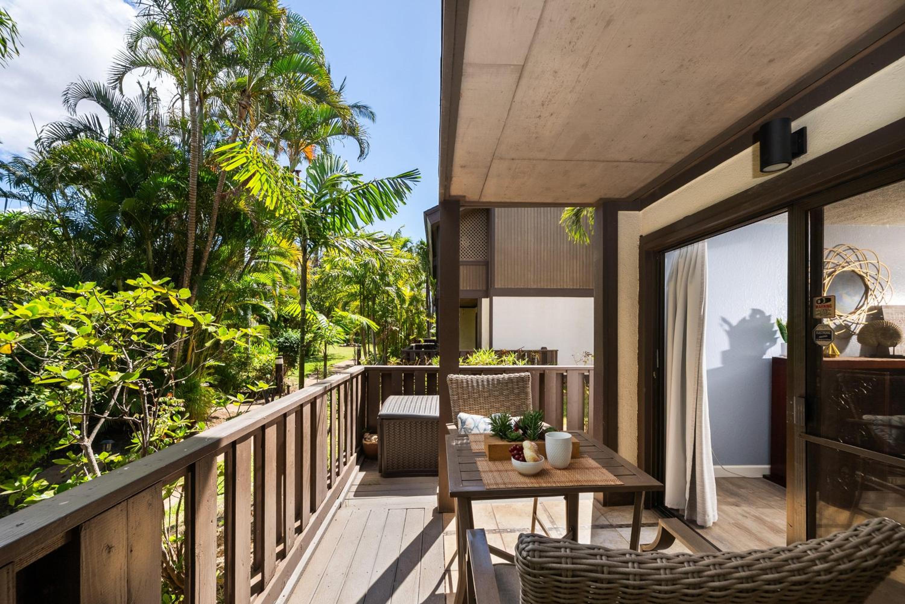 Kihei Resort 127 · KRS 127 Relaxing 1BD Condo w AC Pool Beach Ne