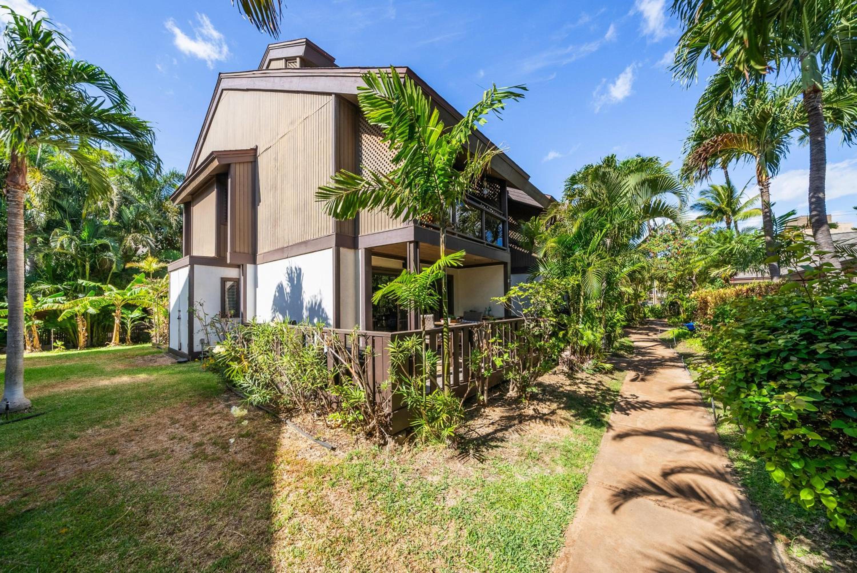 Kihei Resort 127 · KRS 127 Relaxing 1BD Condo w AC Pool Beach Ne