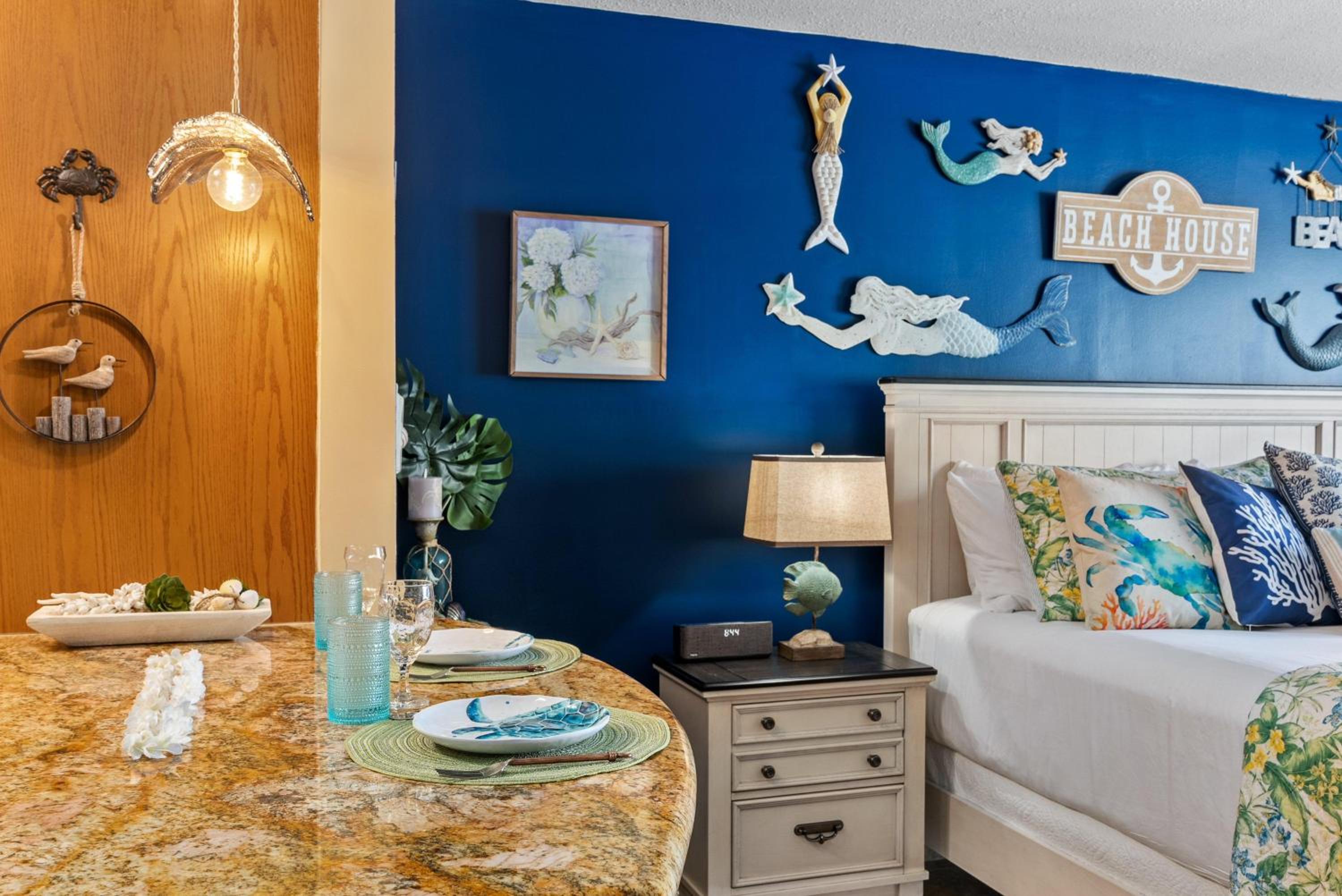 Lahaina Shores 413 · LS 413 Breathtaking Beachfront Remodeled St