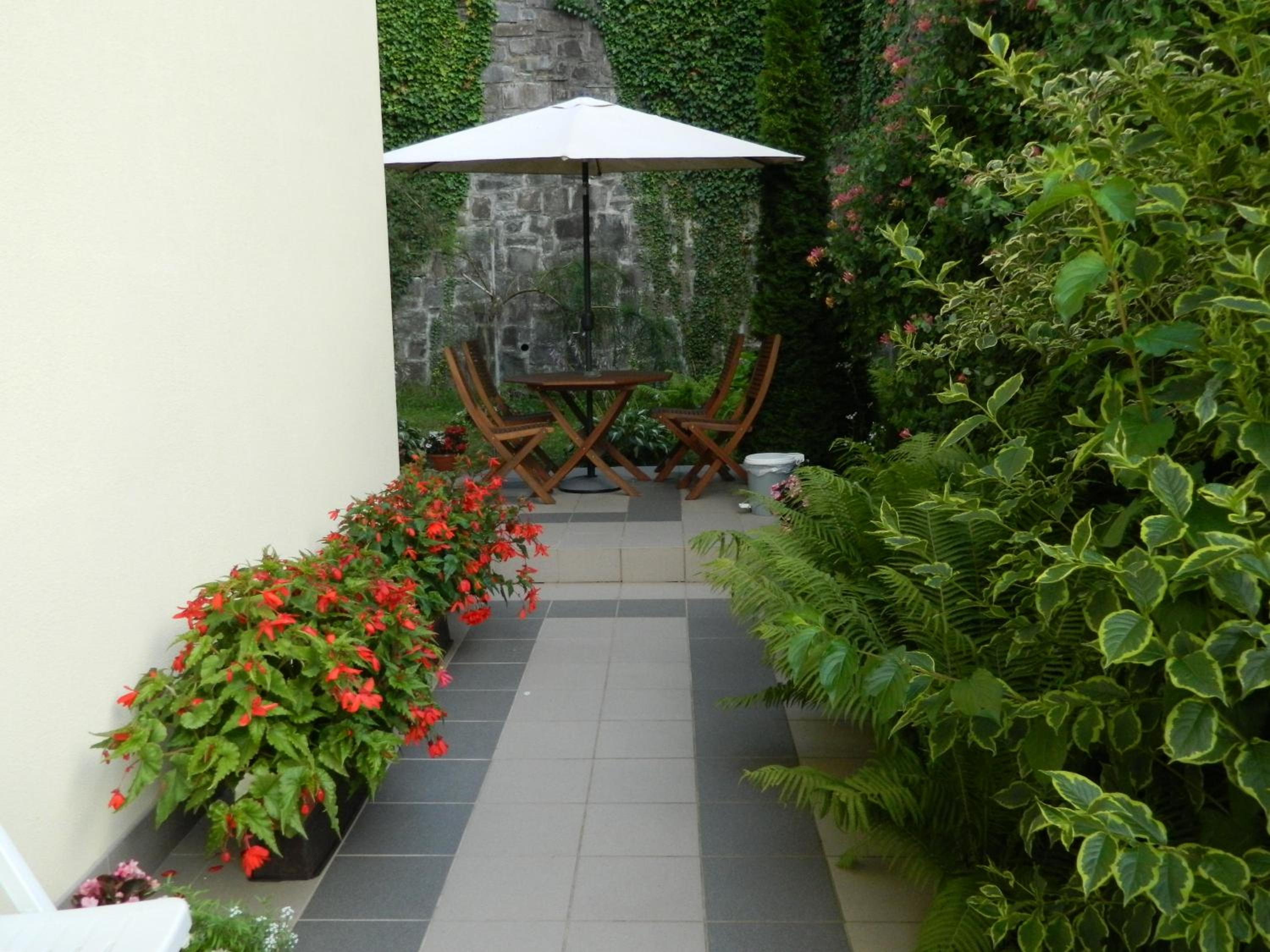 Photo 28
