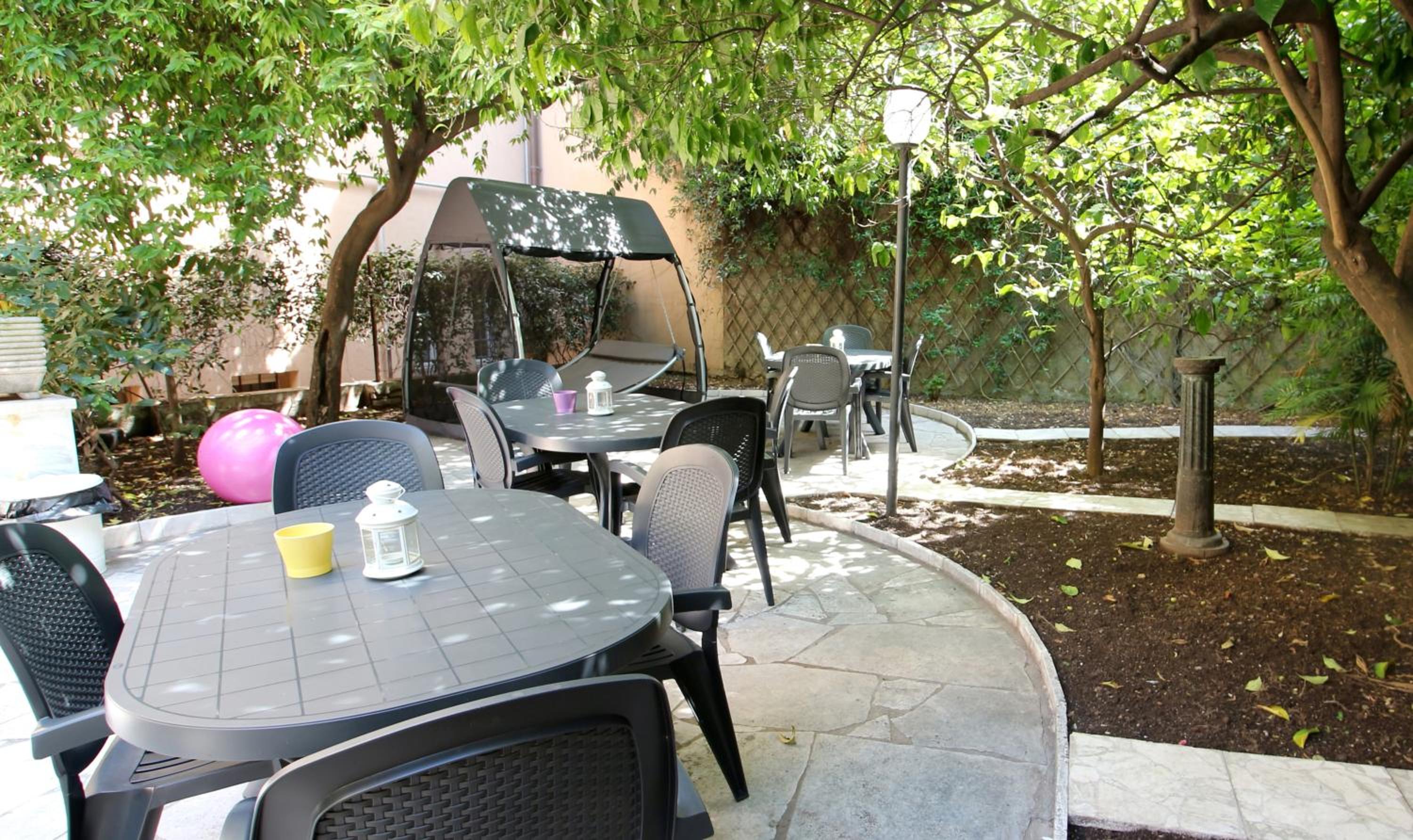 NEW GENERATION HOSTEL Rome center