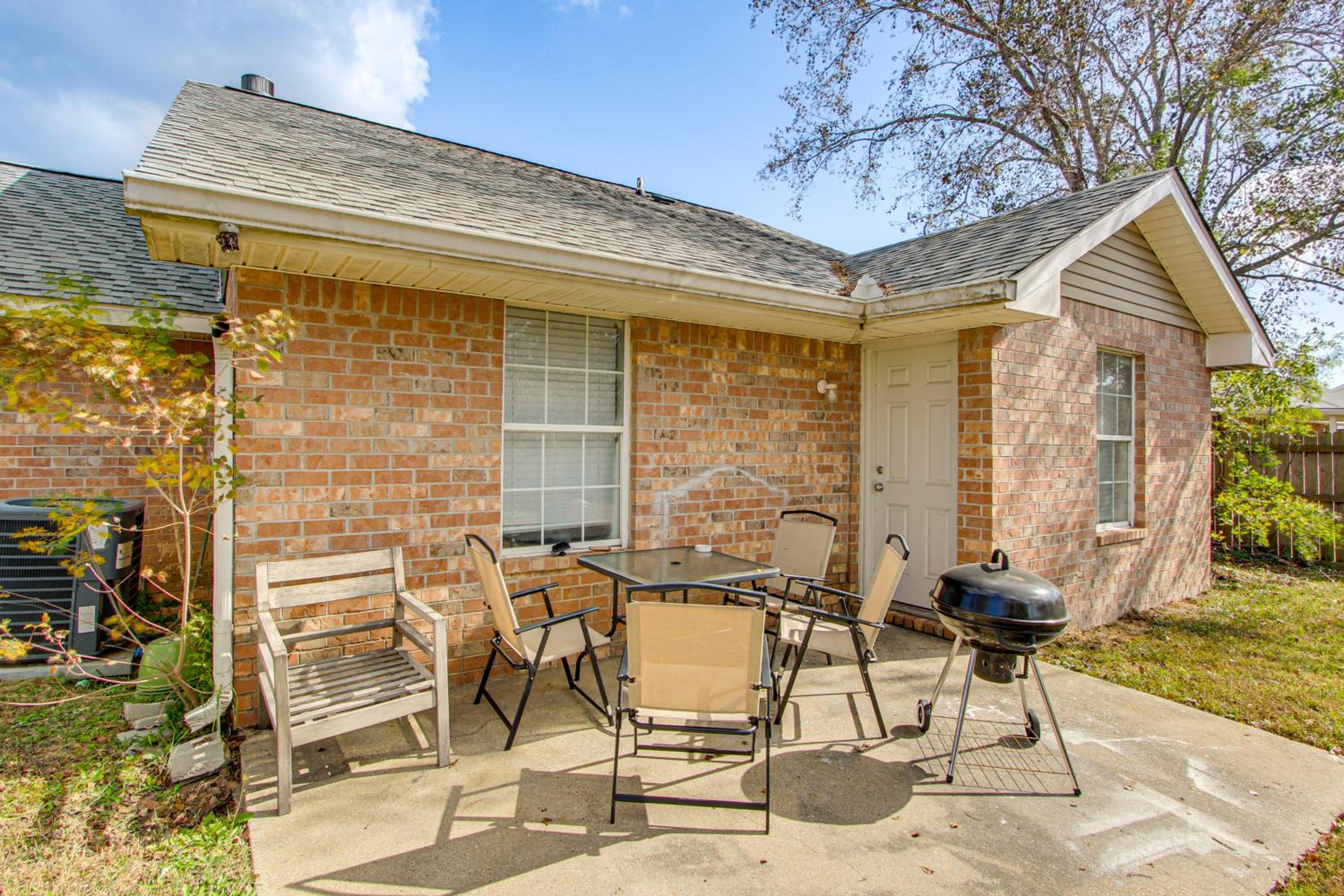 Explore Gulfport Beaches Family Home with Yard
