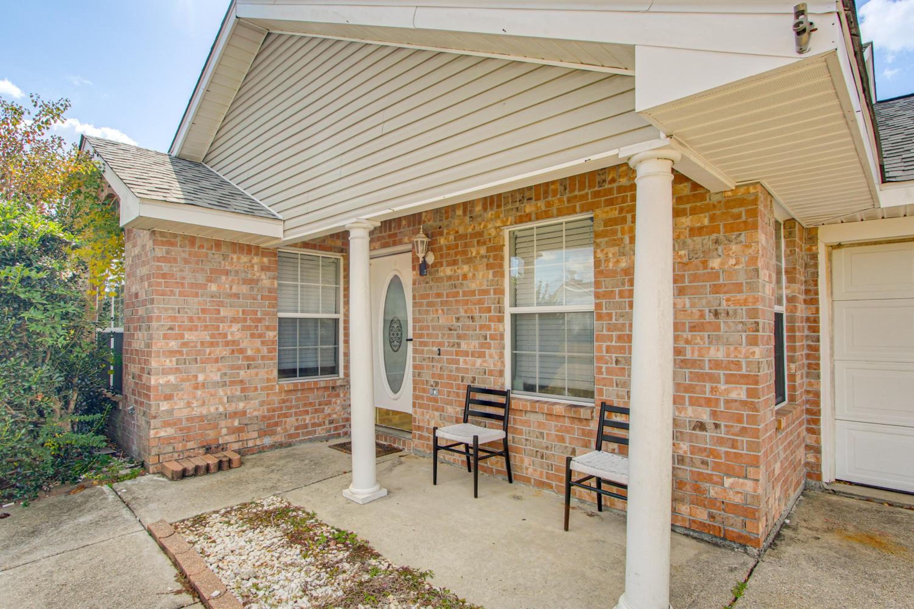 Explore Gulfport Beaches Family Home with Yard