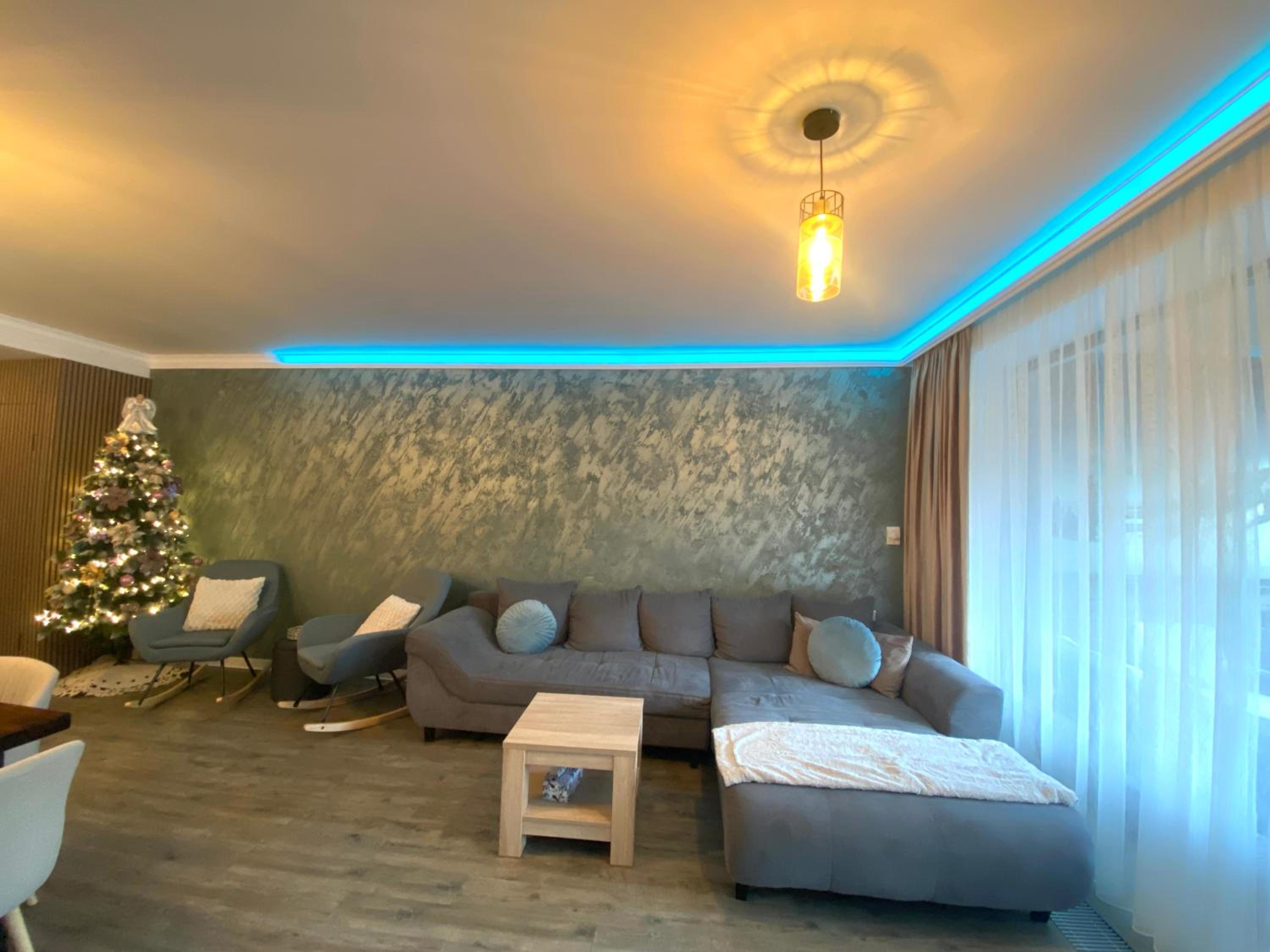 Fabulous Views Silver Mountain 3 Rooms Apartment