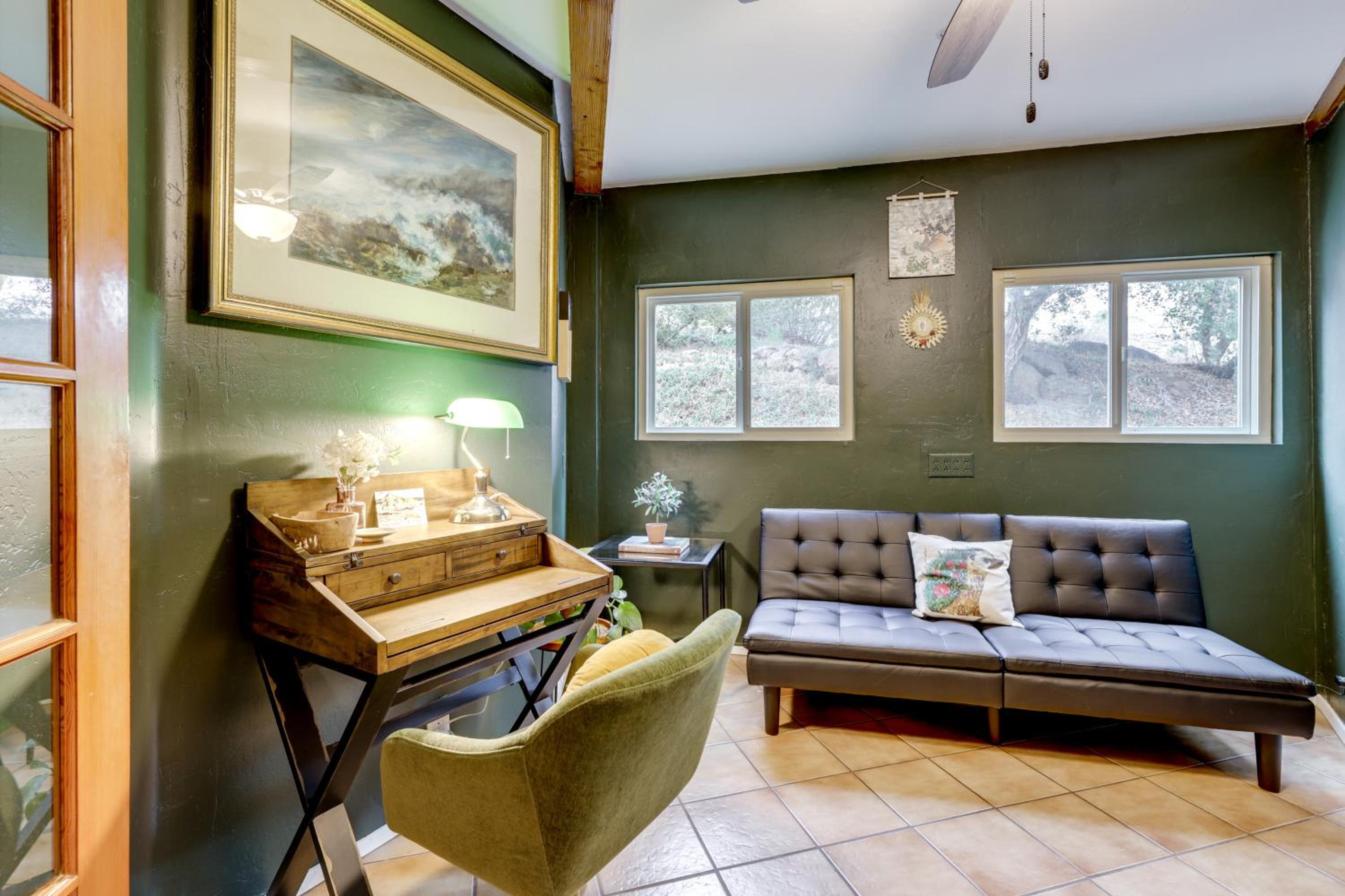 Near Hiking Trails! Luxe Family Home in Lakeside