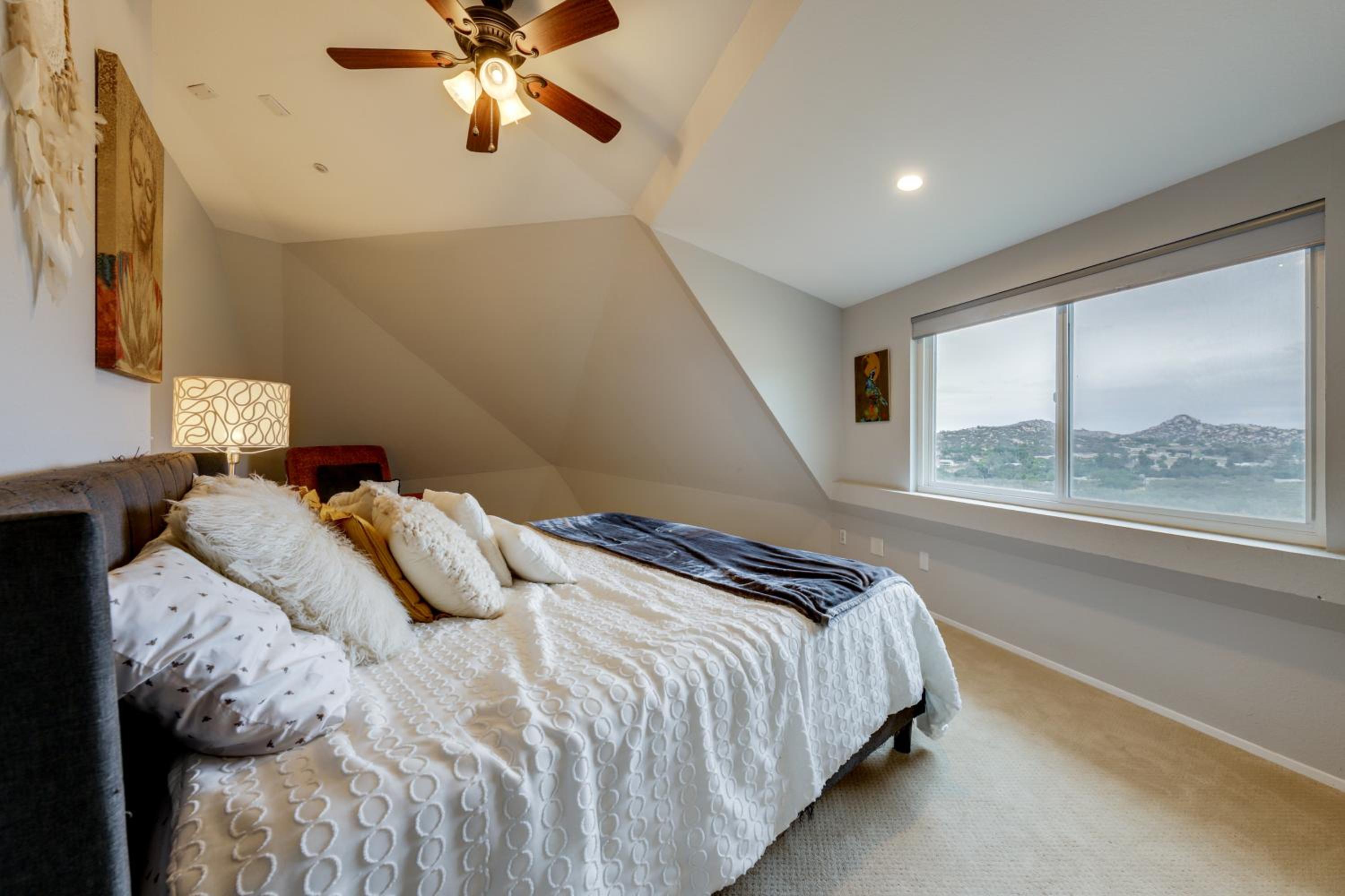 Near Hiking Trails! Luxe Family Home in Lakeside