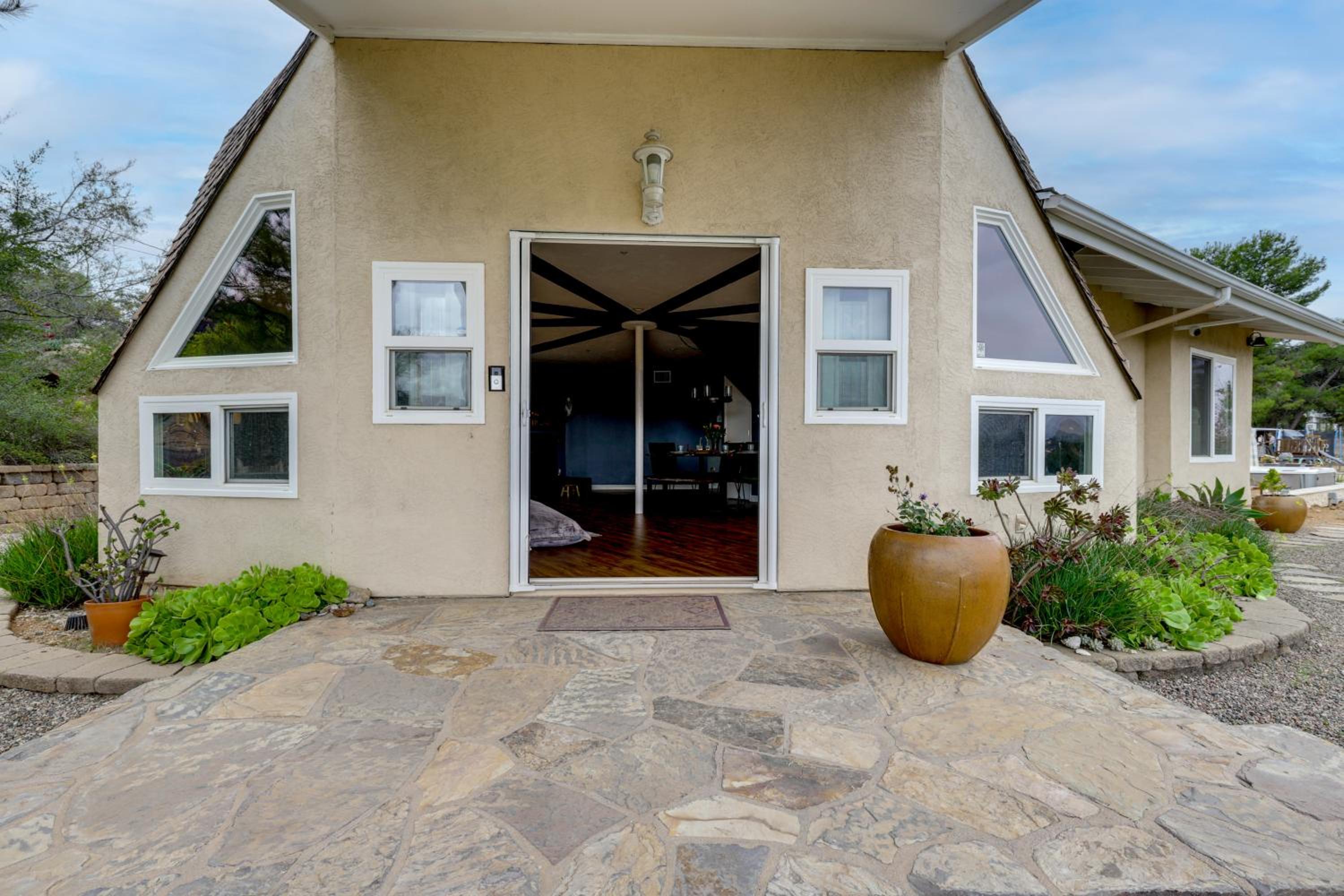 Near Hiking Trails! Luxe Family Home in Lakeside