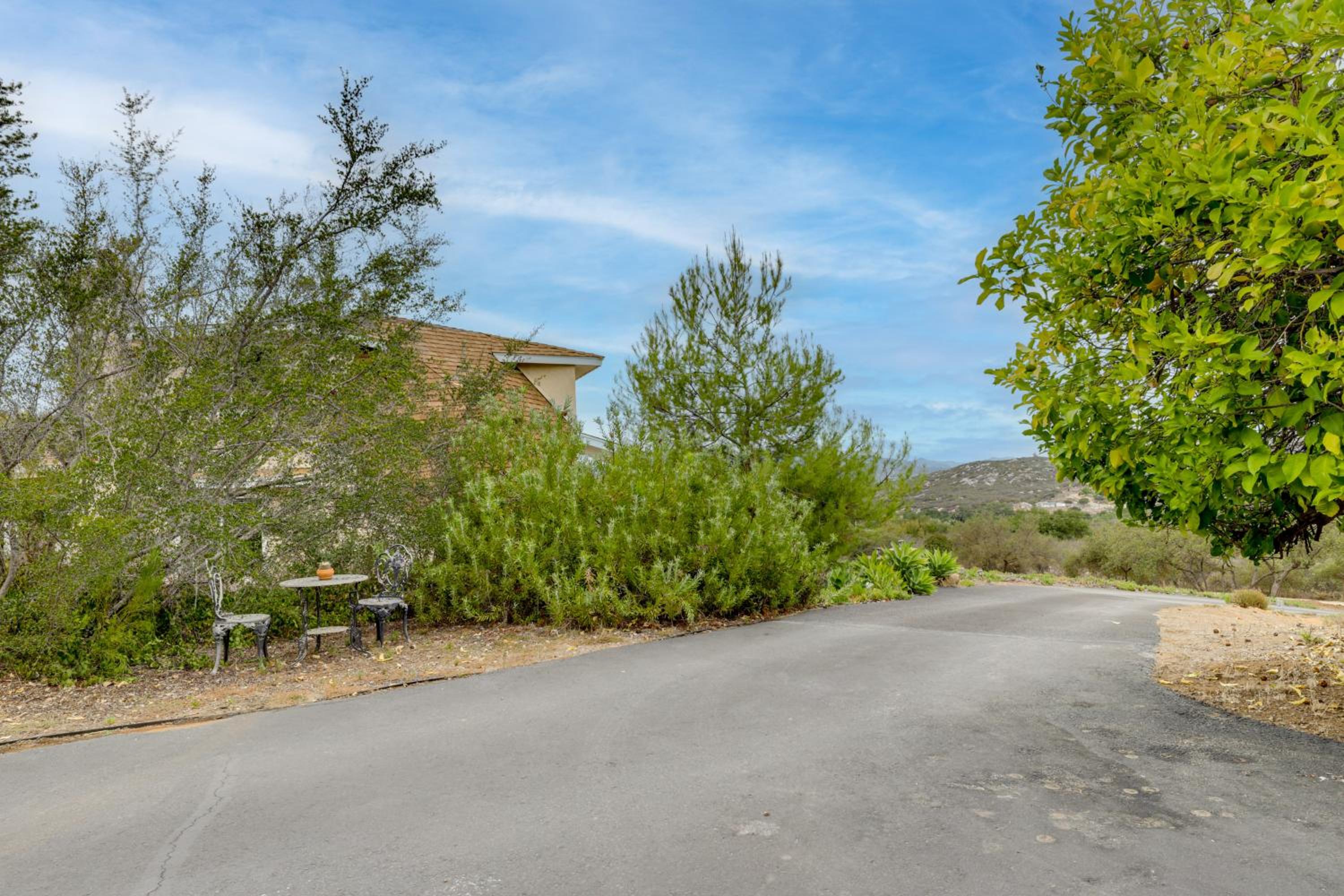 Near Hiking Trails! Luxe Family Home in Lakeside