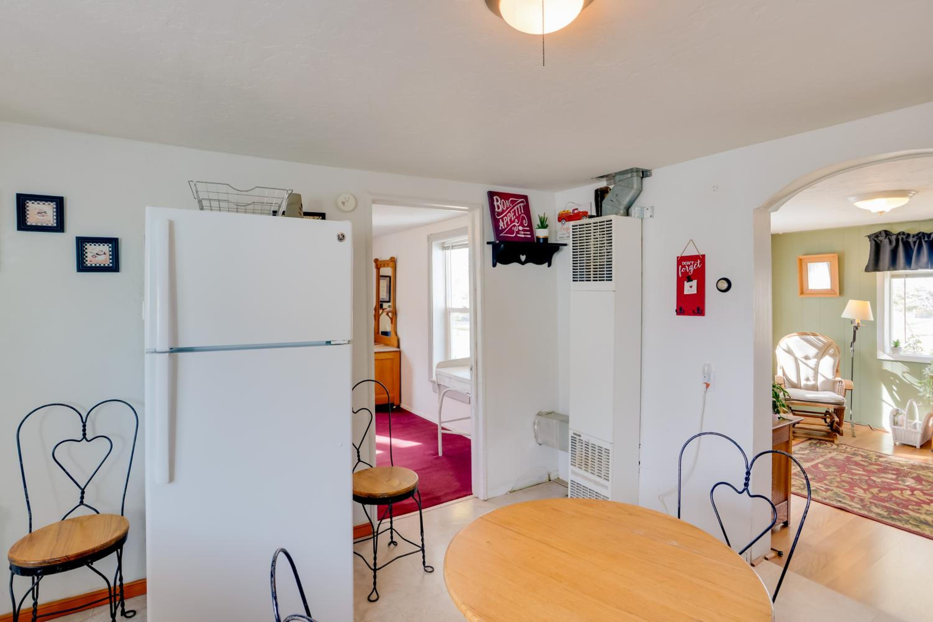 7 Mi to the Dolores River! Adventure-Ready Cottage