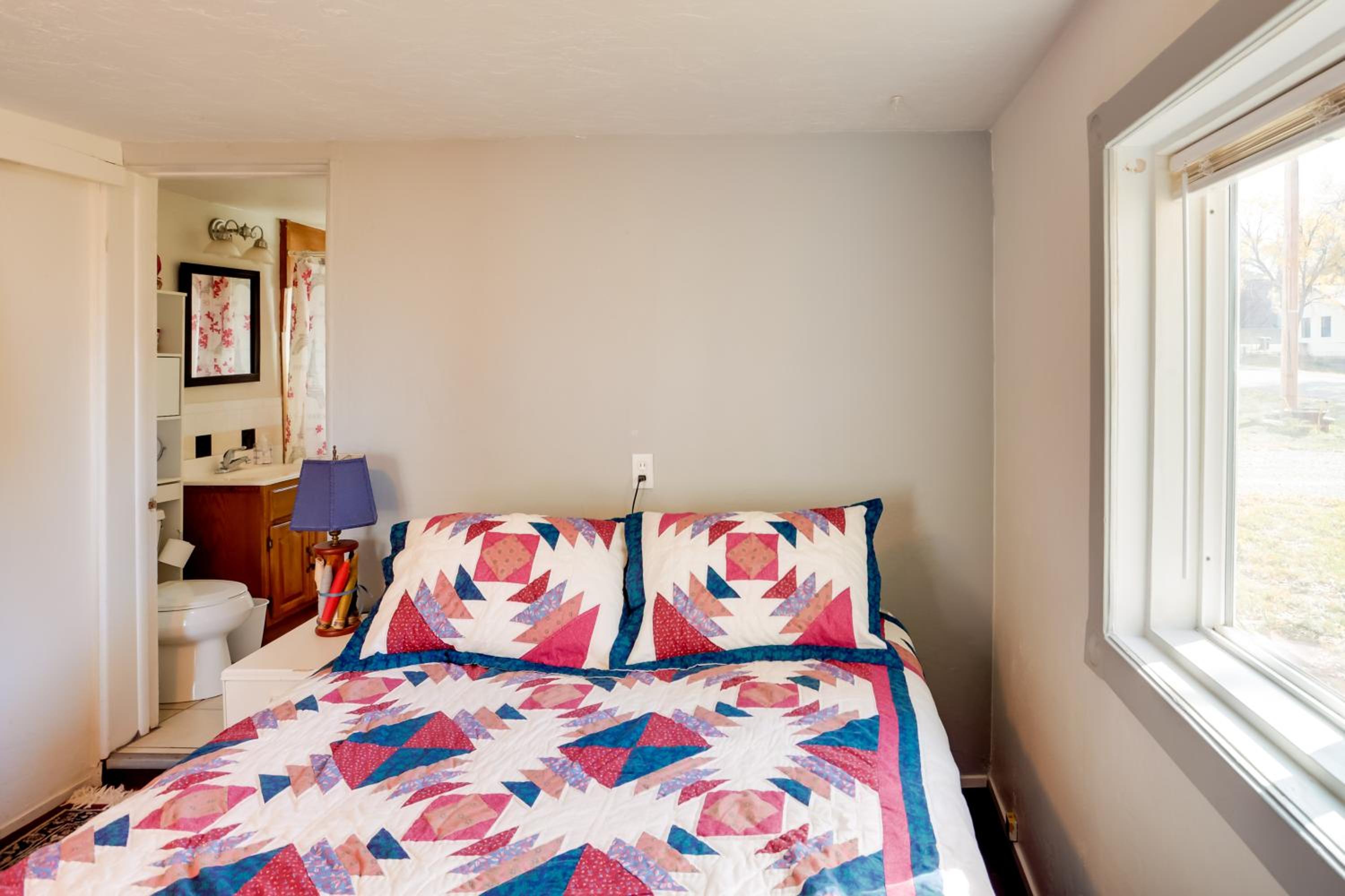 7 Mi to the Dolores River! Adventure-Ready Cottage