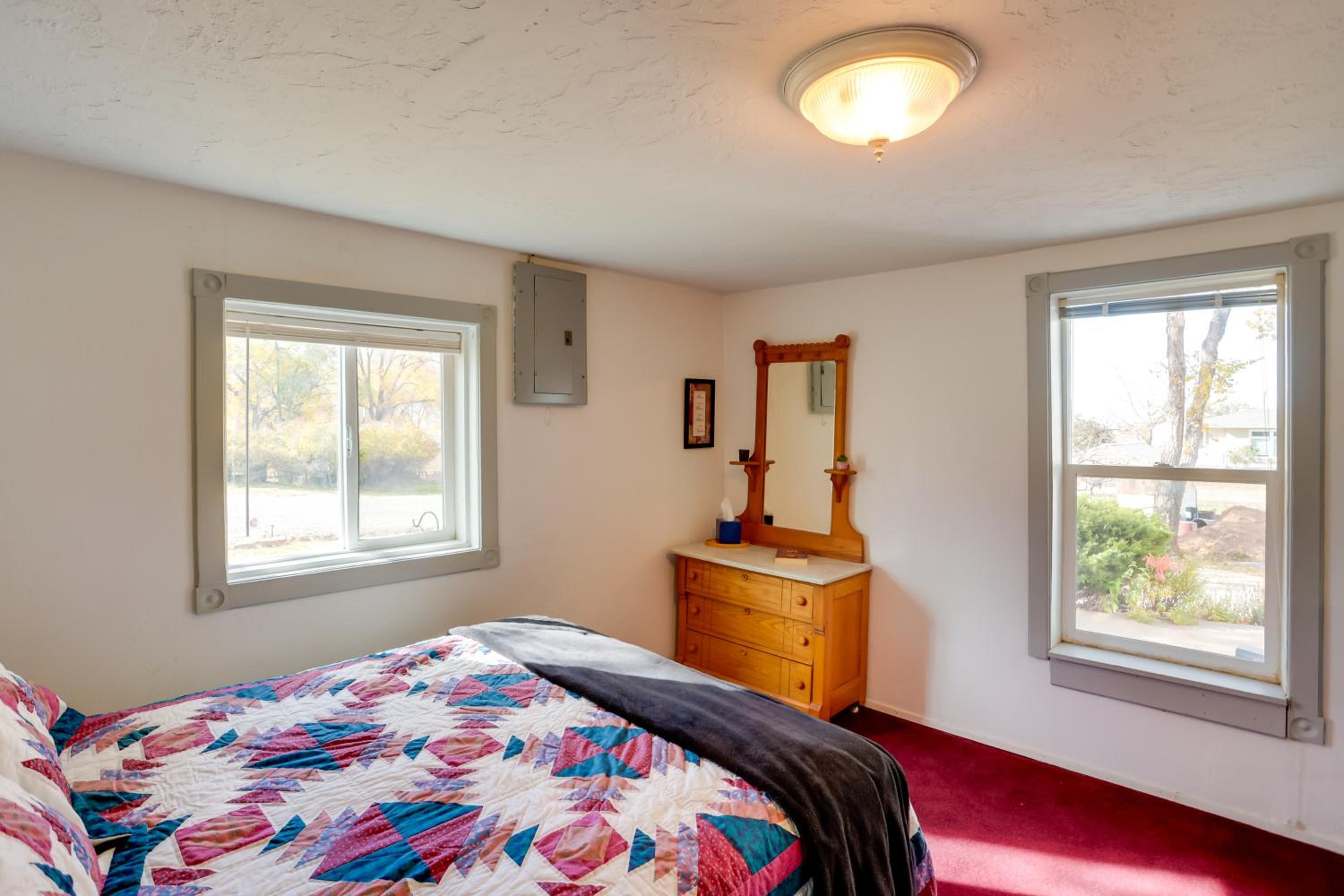 7 Mi to the Dolores River! Adventure-Ready Cottage
