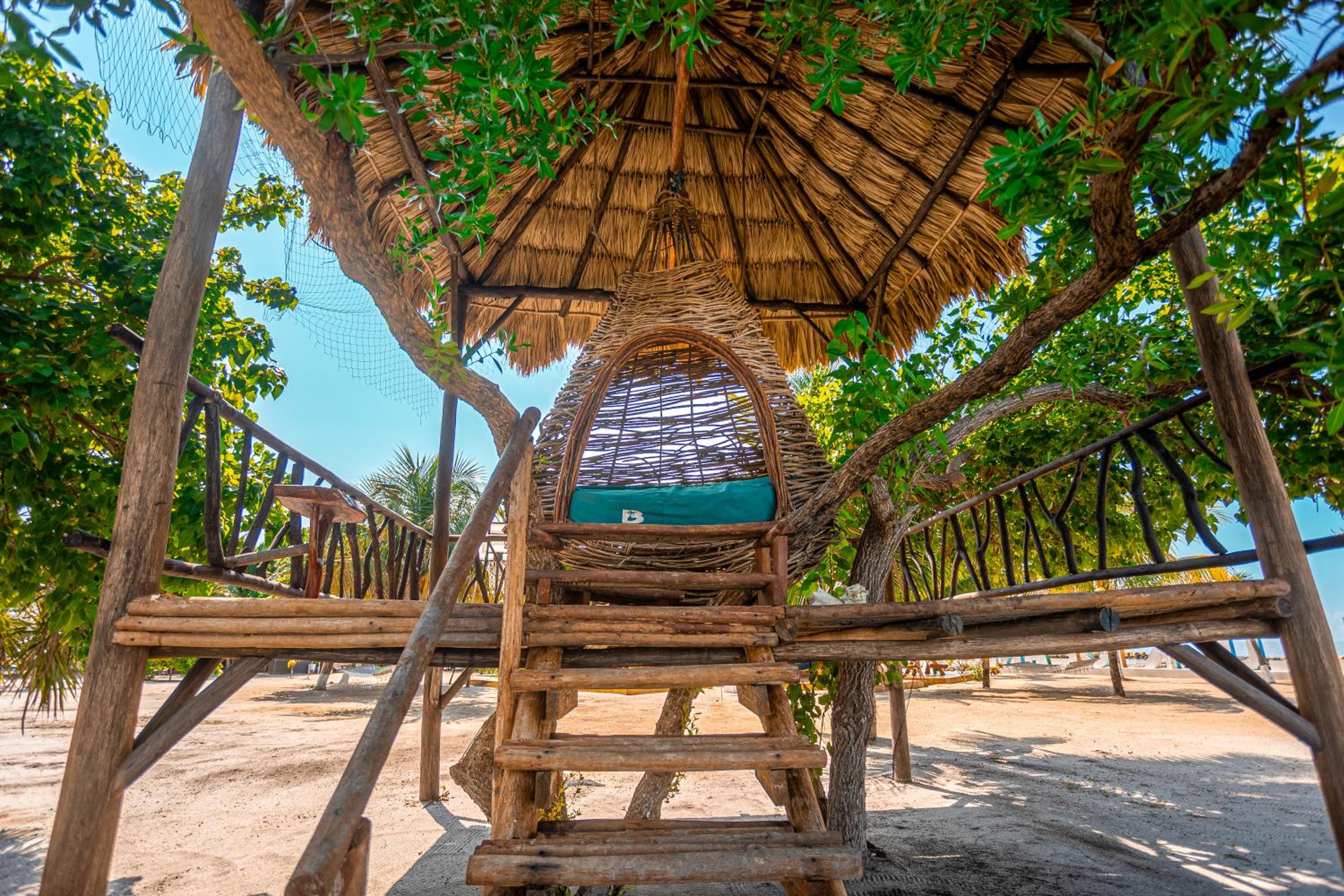 Bullock Island, Belize