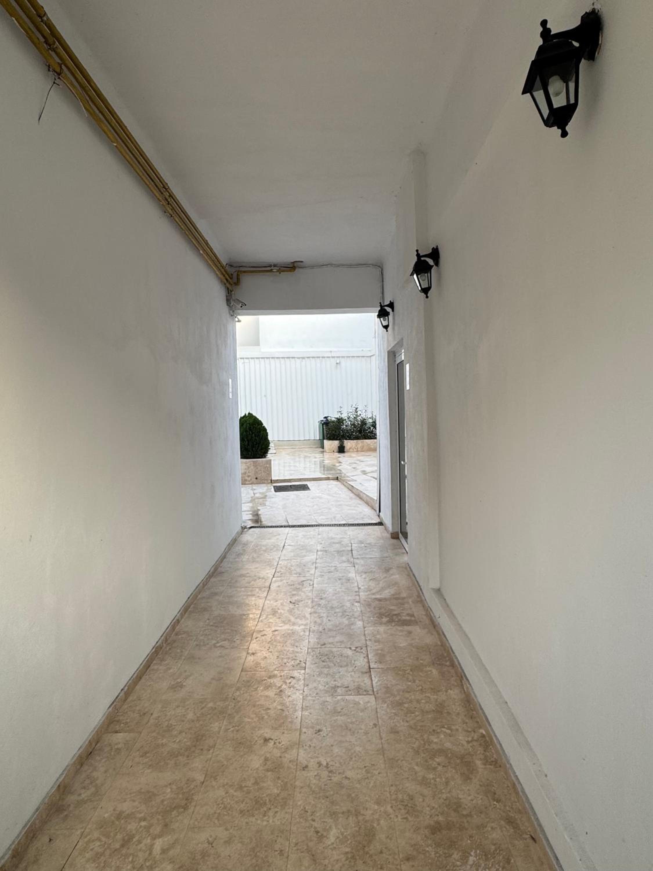 Velaris Downtown Retreat