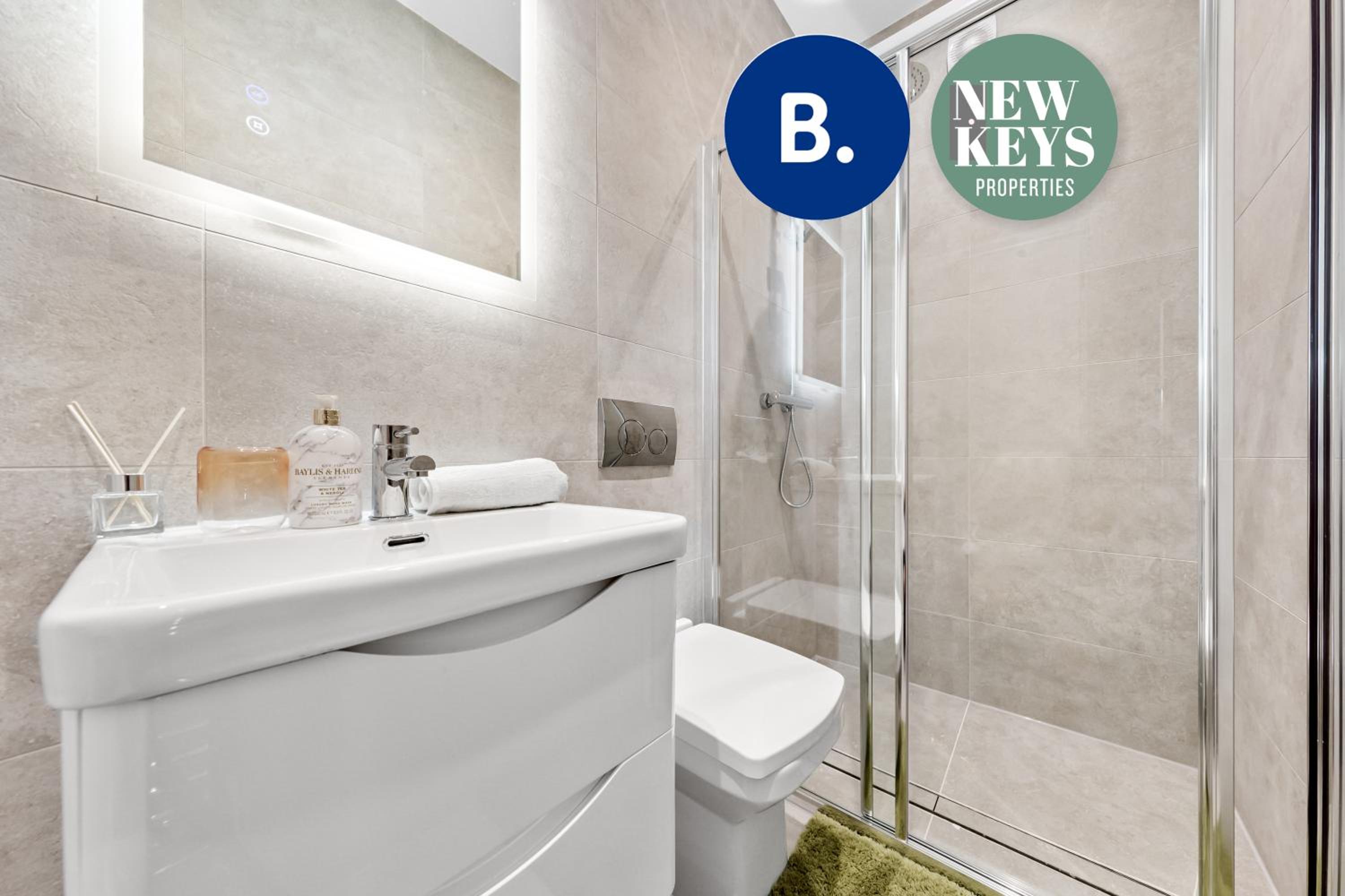 Luxury House - Tower Bridge - Sleeps 10