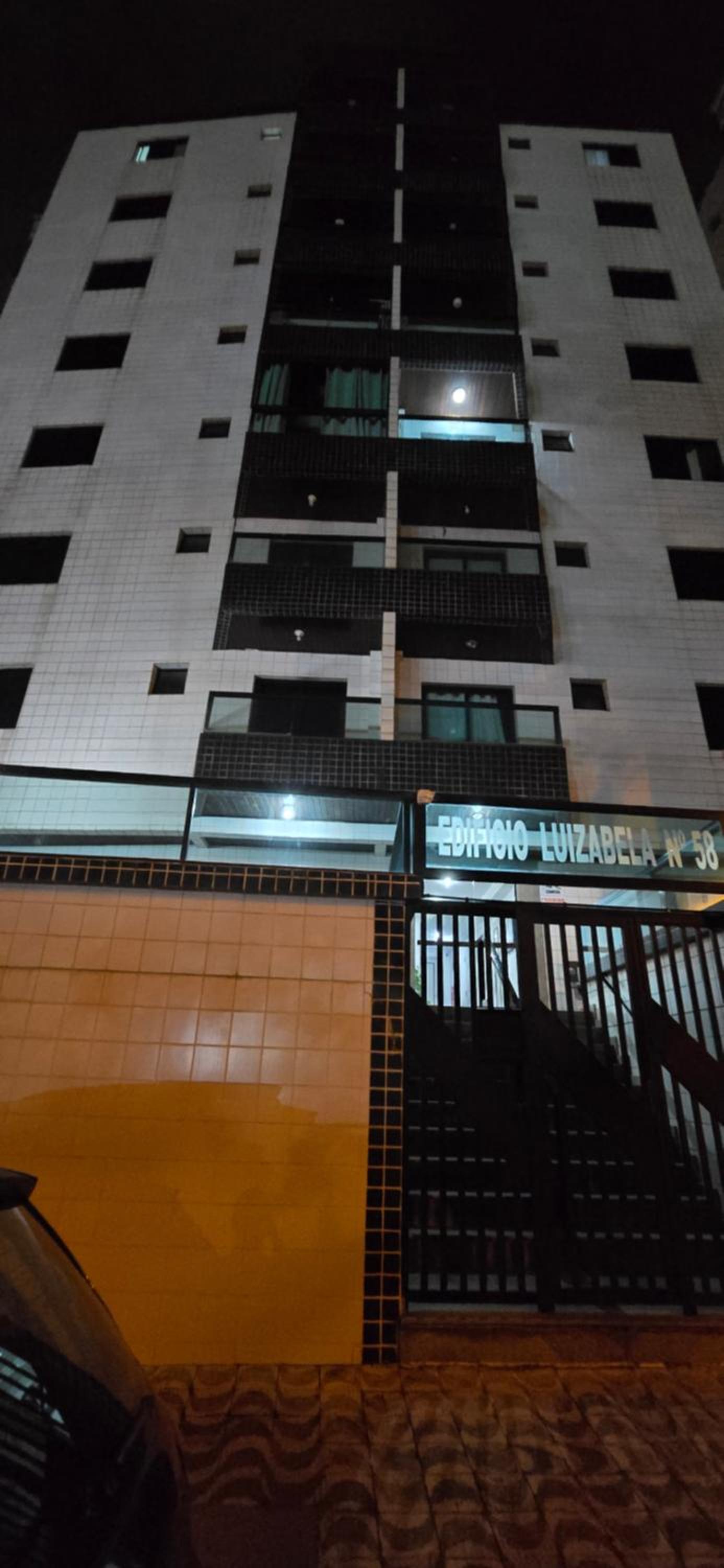 Luizabela - apartamento pé na areia Praia Grande