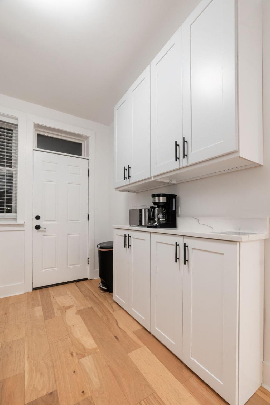 Lakeview 6Bed 4Bath by Wrigley Field