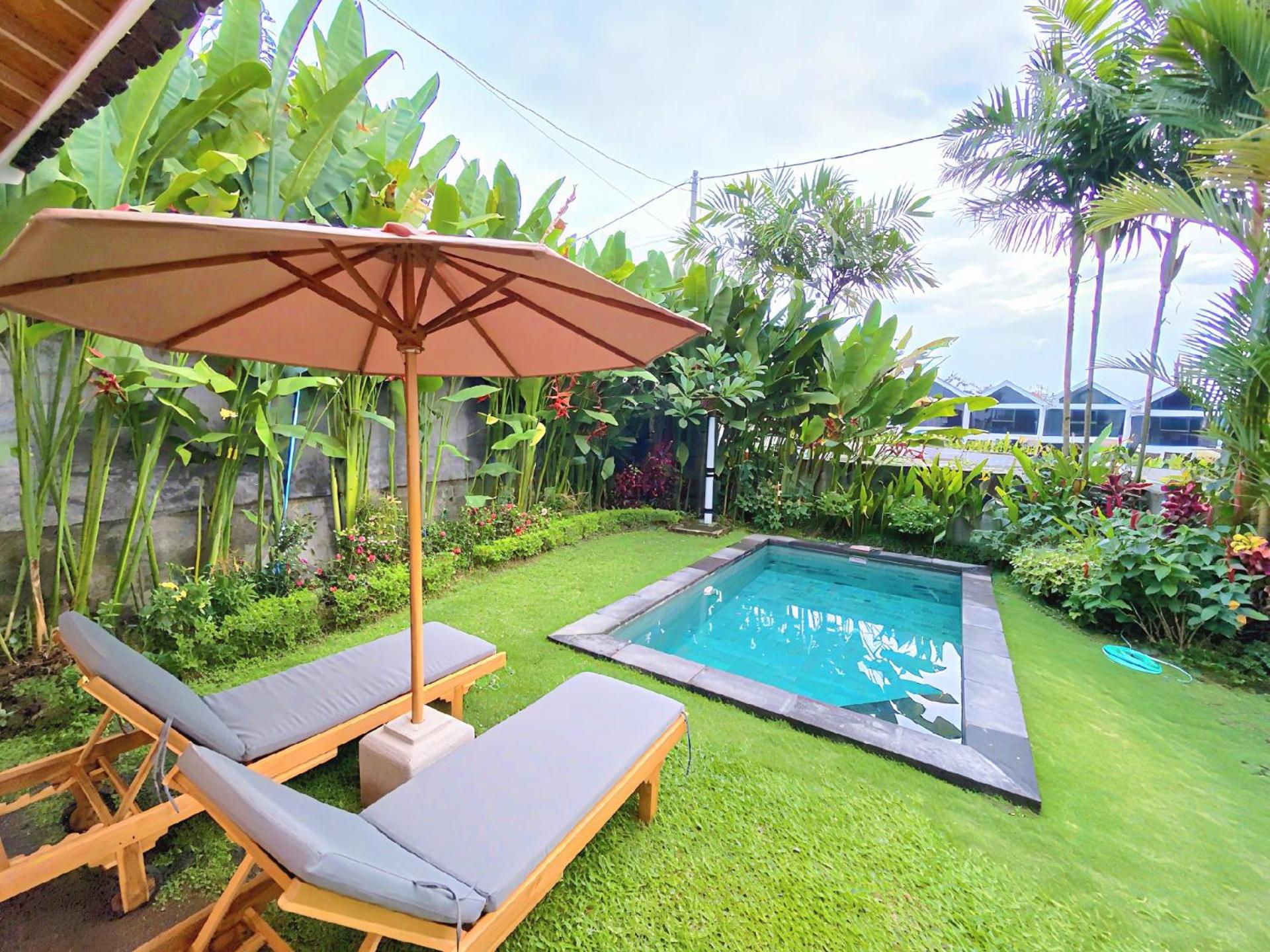 VILLA 2 Bedroom Spacious Outdoor Private Tropical Lush Garden & Pool in Canggu Bali Calm Area