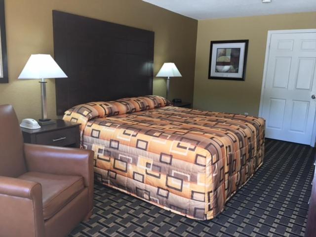 Marshall Vacations - Executive Inn and Suites Longview - Property Image 3