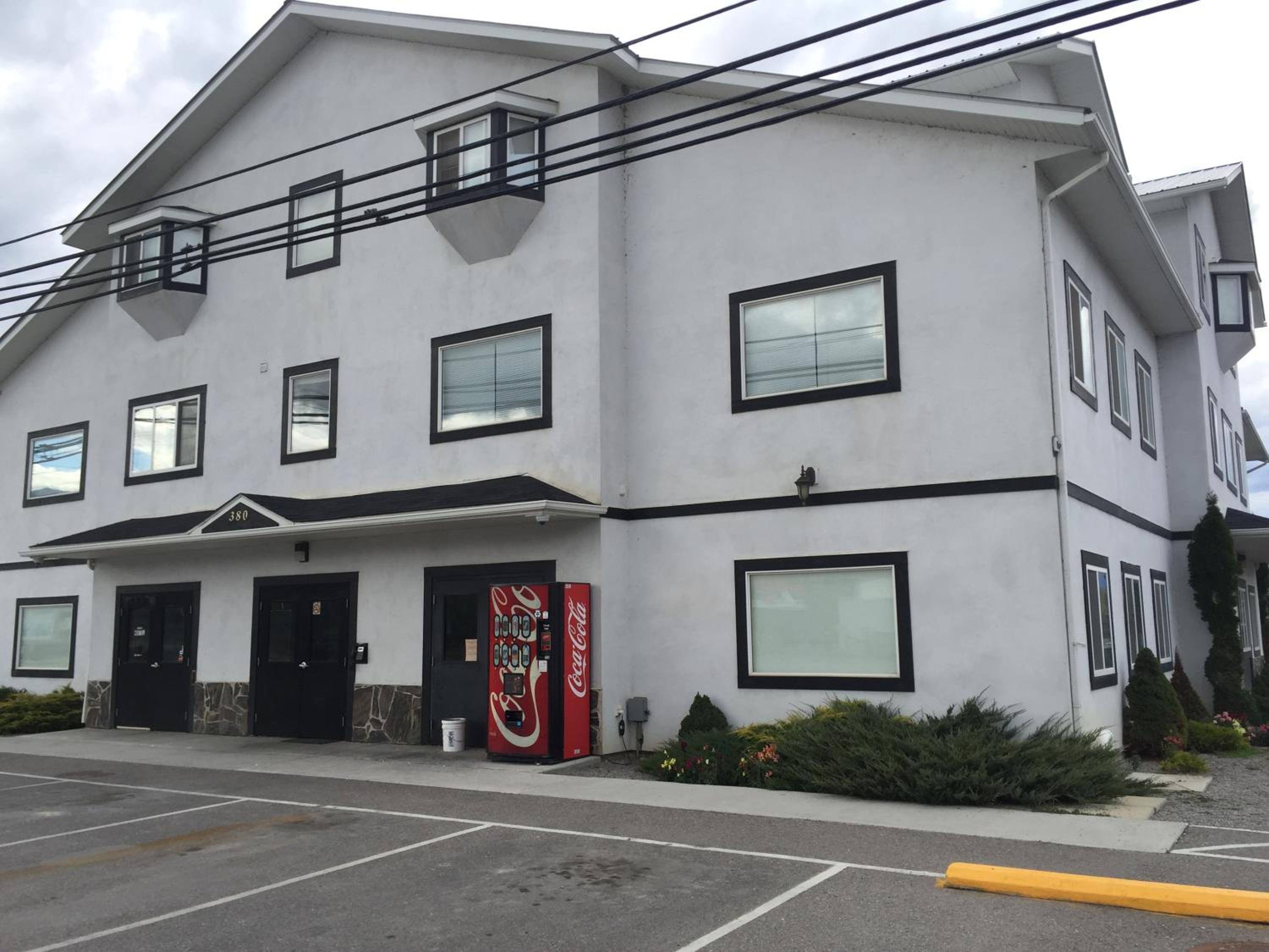 Invermere Hostel