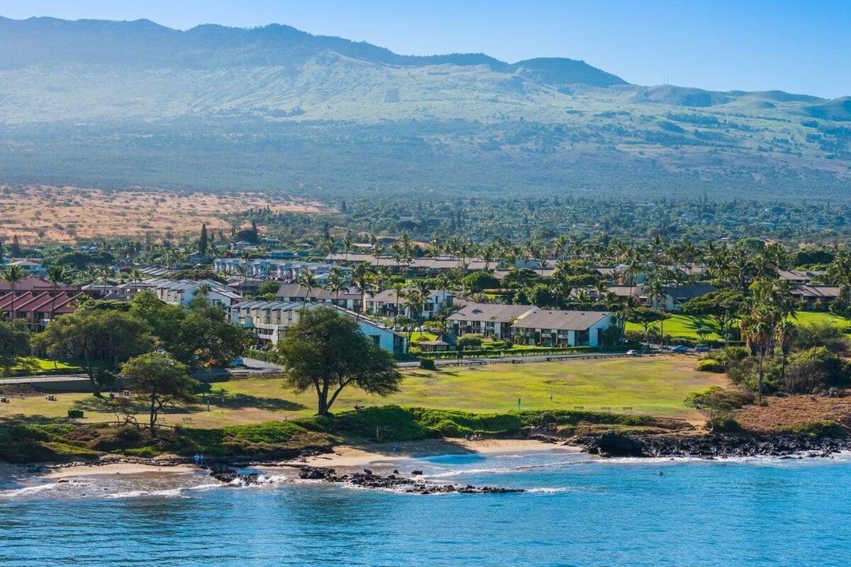 Hale Kamaole 171 · HAK 171 Ground Floor Condo Near Beach w AC