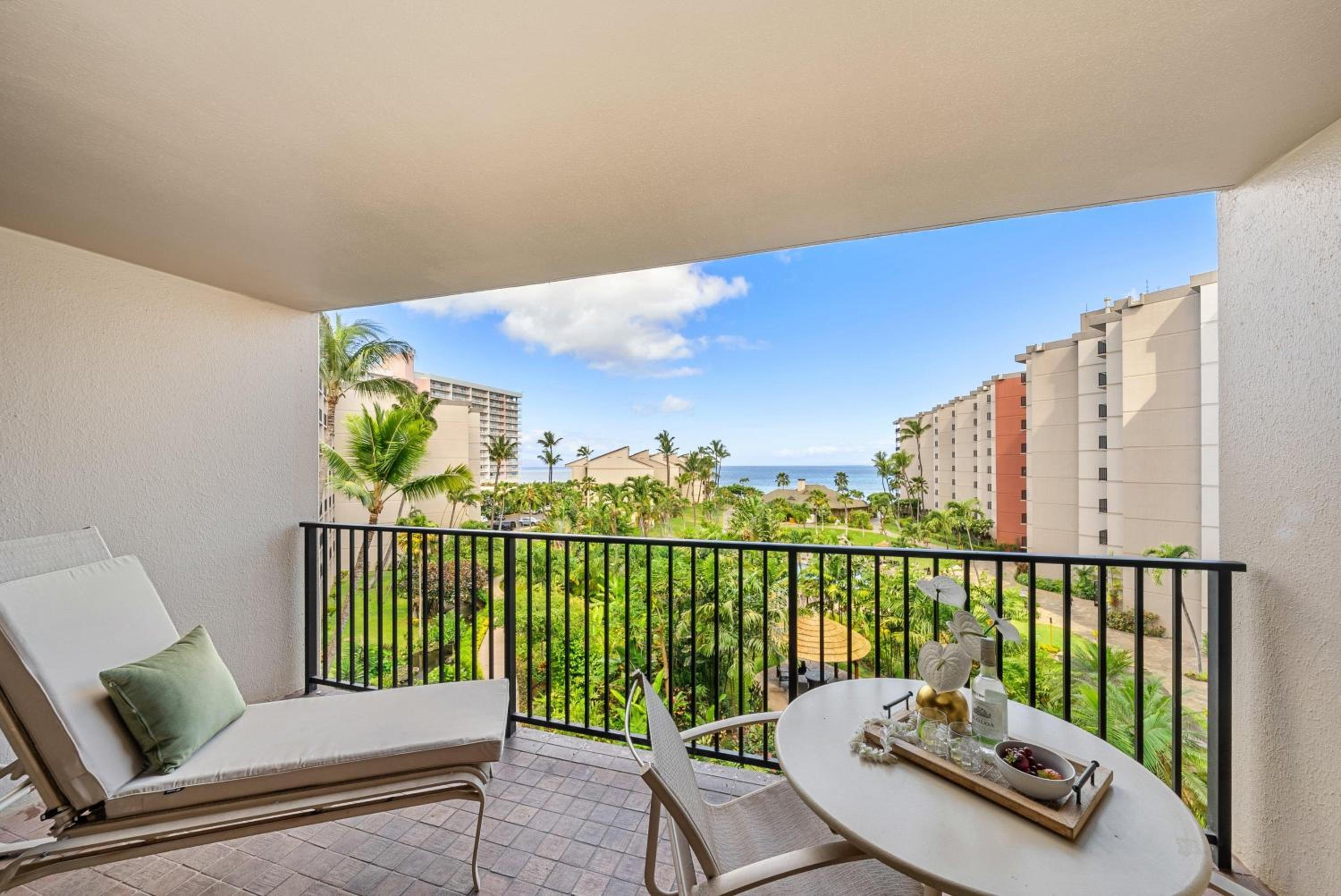 Kaanapali Shores 529 · KS 529 Oceanview 2BD Condo Steps to the P