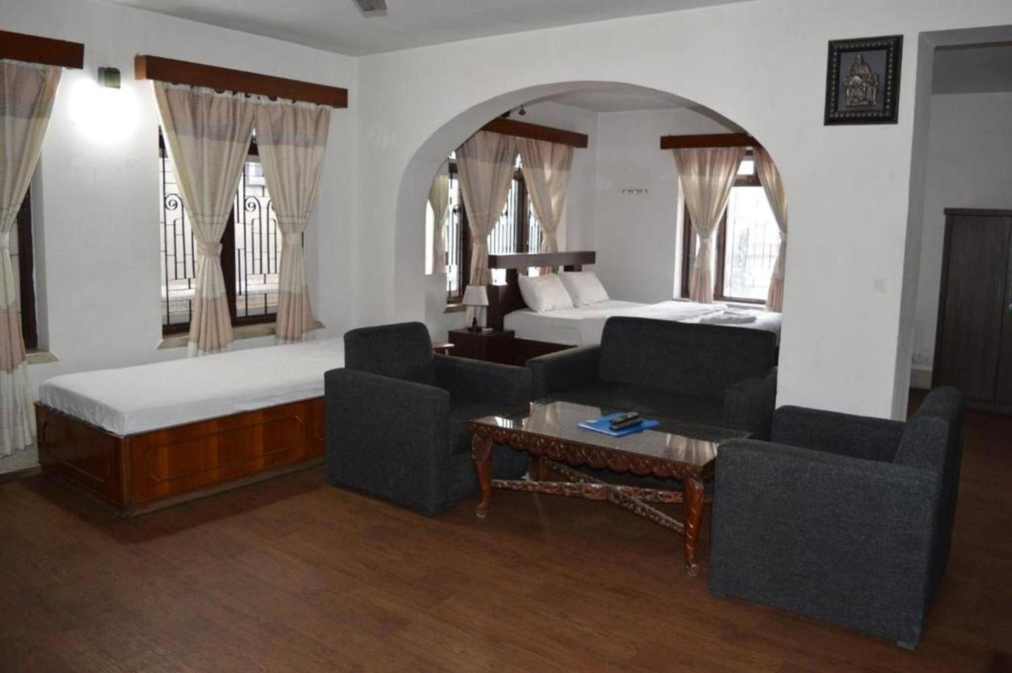 Thamel apartment Thamel 5 min walk 1BHK 3rd Floor